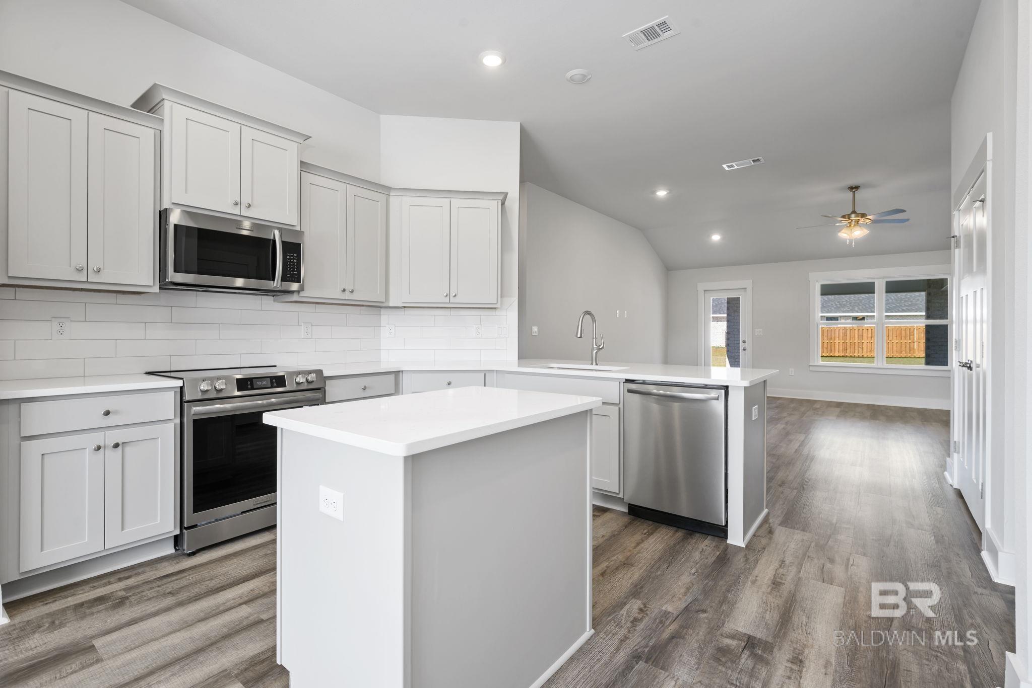 1523 Colony Parke Drive, Gulf Shores, AL, 36542