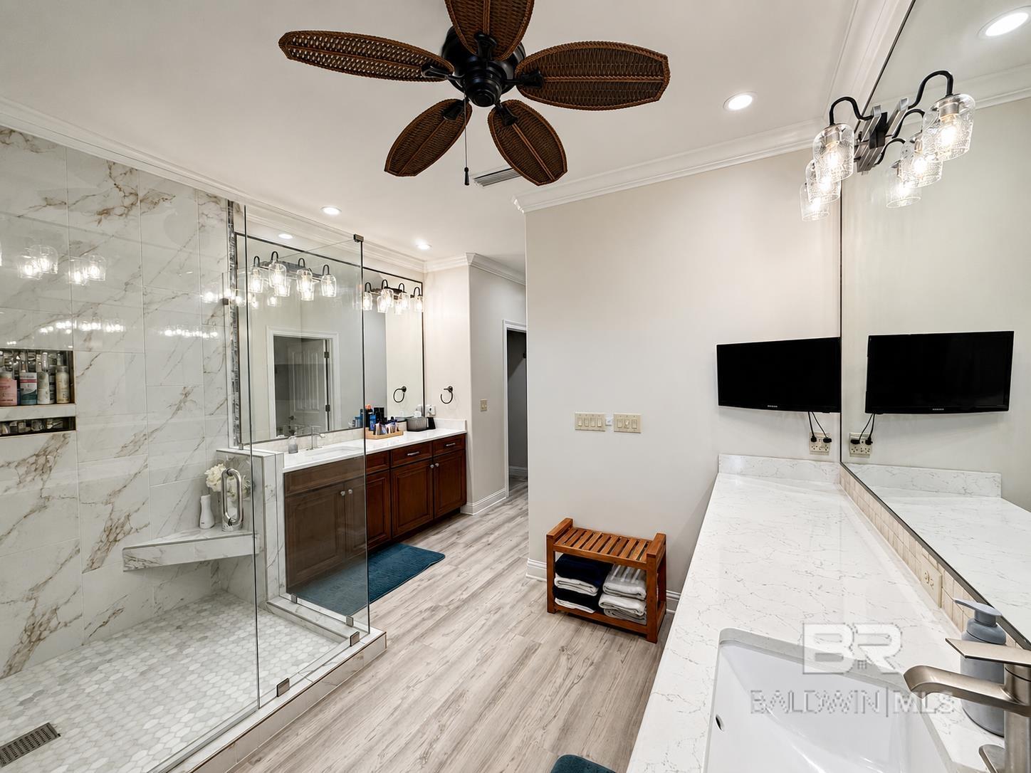 https://zimg.paragon.ice.com/ParagonImages/Property/PG/BCAR/389179/18/0/0/25992537256f348487044112bc9efa0f/7/2e10fbfcd5c31f4e4a3efeaa06a13b3c/389179-24db9799-6858-40e0-af58-a02e69629005.JPG