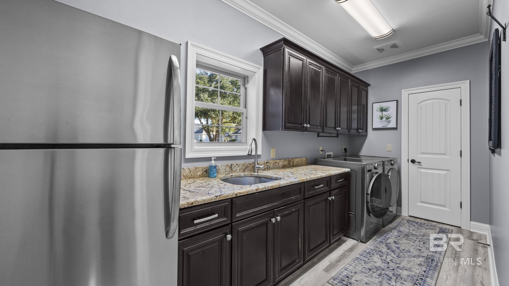 https://zimg.paragon.ice.com/ParagonImages/Property/PG/BCAR/389179/23/0/0/5ad95b557097e574da5285bcff69734d/7/2e10fbfcd5c31f4e4a3efeaa06a13b3c/389179-7bdb697d-06cd-4e89-bbb7-64acd965b1e9.JPG