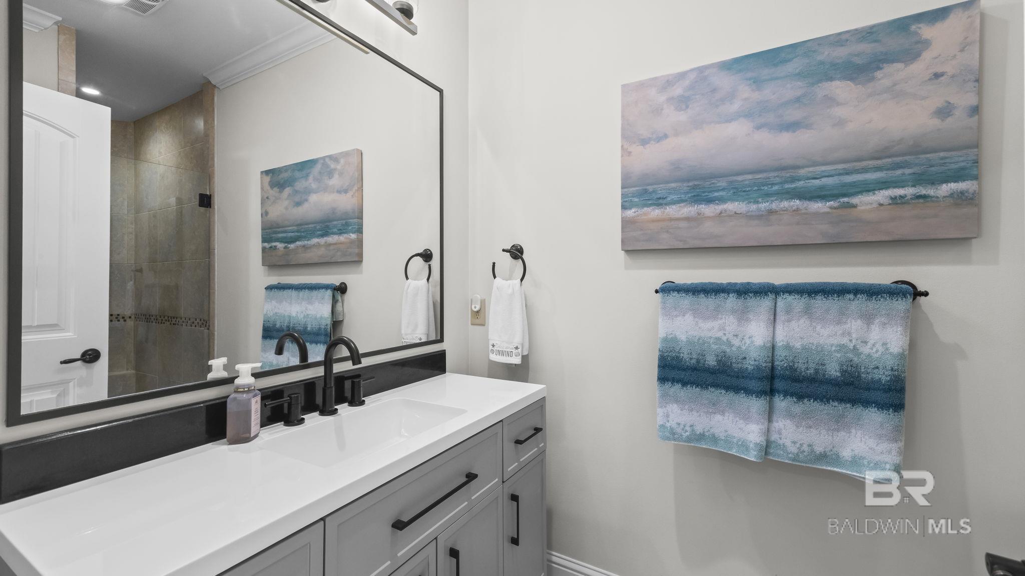 https://zimg.paragon.ice.com/ParagonImages/Property/PG/BCAR/389179/25/0/0/f4d7e70f2e510f6443aec611154b3f80/7/2e10fbfcd5c31f4e4a3efeaa06a13b3c/389179-6d8ef774-8b33-49f3-9d0b-3c4bc10eddc1.JPG