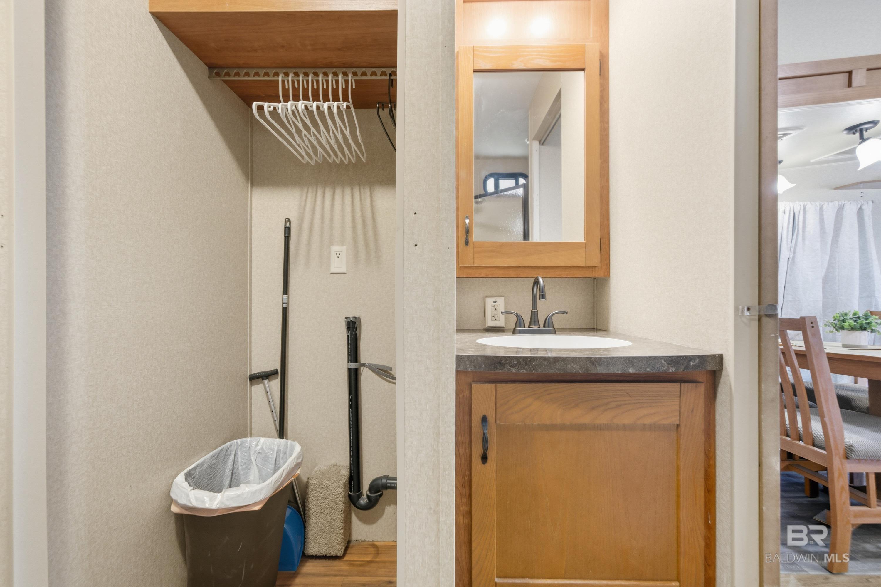 63 Buena Vista Drive, Lillian, AL, 36549