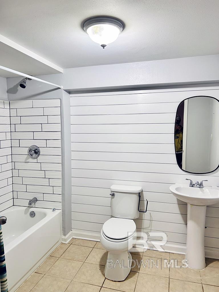 5495 Bear Point Avenue, Orange Beach, AL, 36561