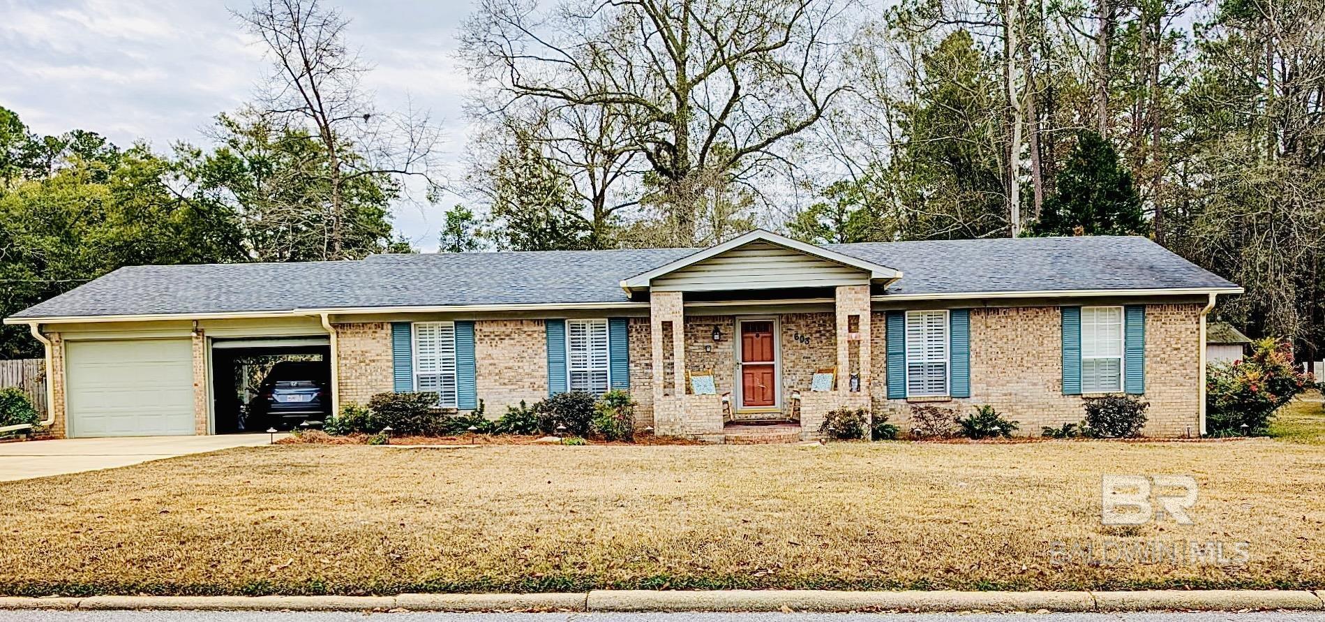 Cantonment, FL, 32533