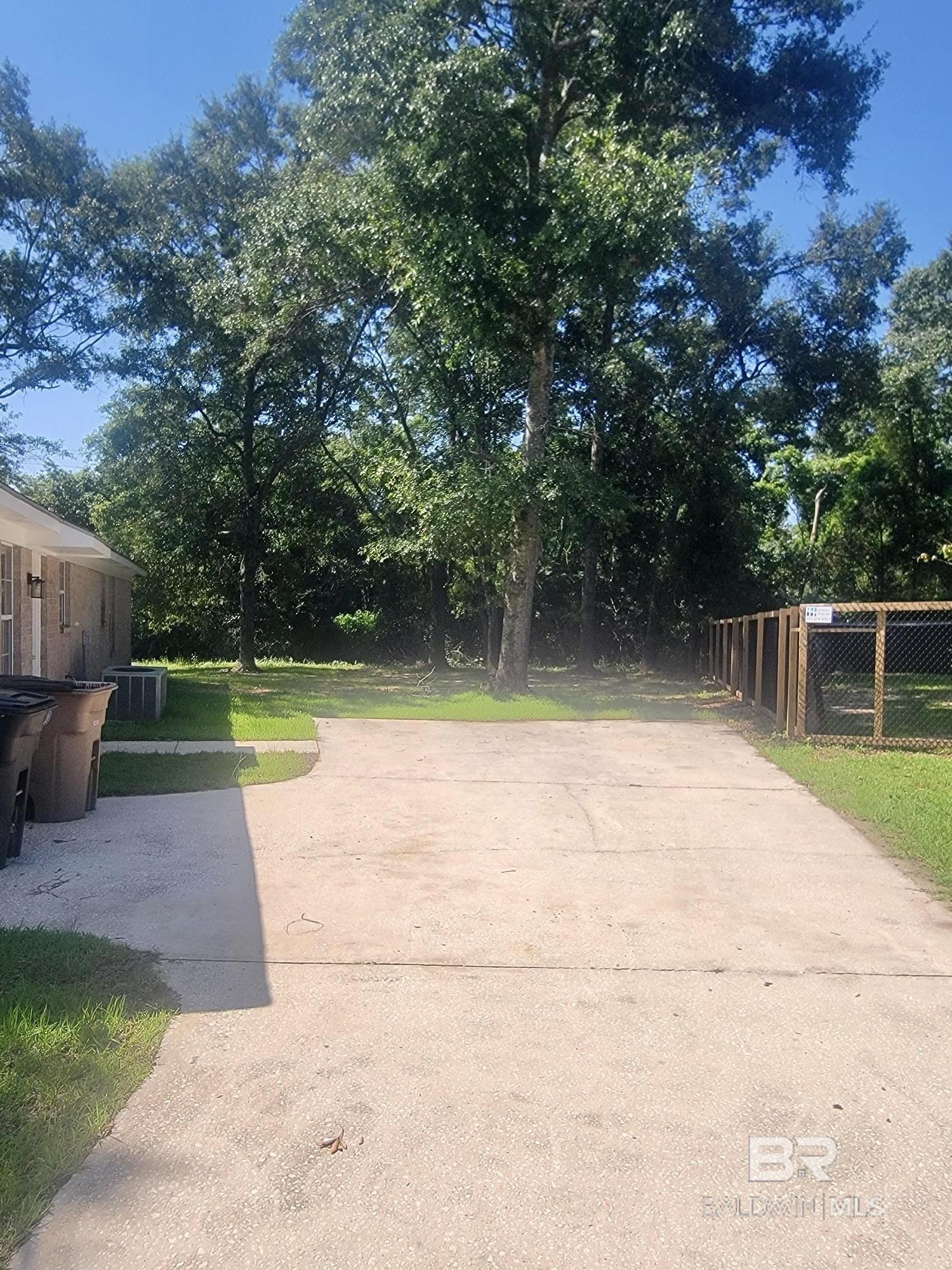 https://zimg.paragon.ice.com/ParagonImages/Property/PG/BCAR/389866/22/0/0/55d72e31eaceb917a8d8c5322551c1ab/7/d330bda0075b89d2baf09fee32df2ab7/389866-1627ab37-b48d-4597-9c62-0f755cdc6275.JPG