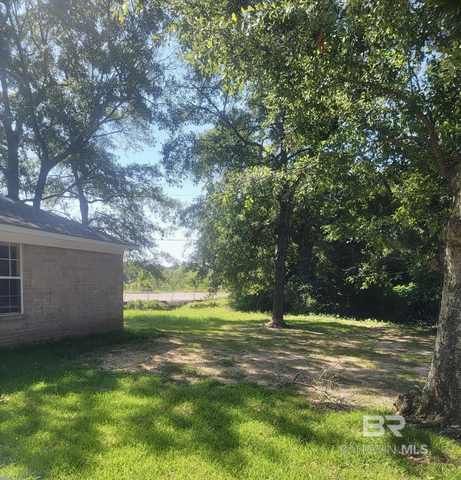 https://zimg.paragon.ice.com/ParagonImages/Property/PG/BCAR/389866/23/0/0/64475ac7c6e9549375af192bd0558a57/7/d330bda0075b89d2baf09fee32df2ab7/389866-8bac743c-759d-4635-8b8a-755931f76db1.JPG