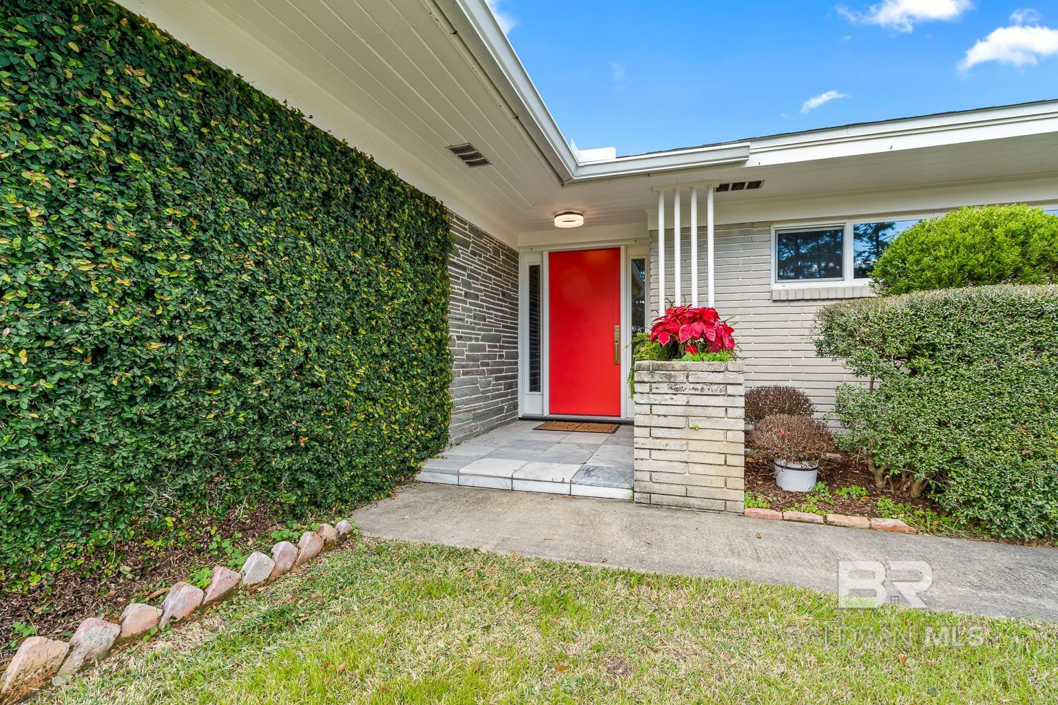 410 W Verbena Avenue, Foley, AL, 36535-1963