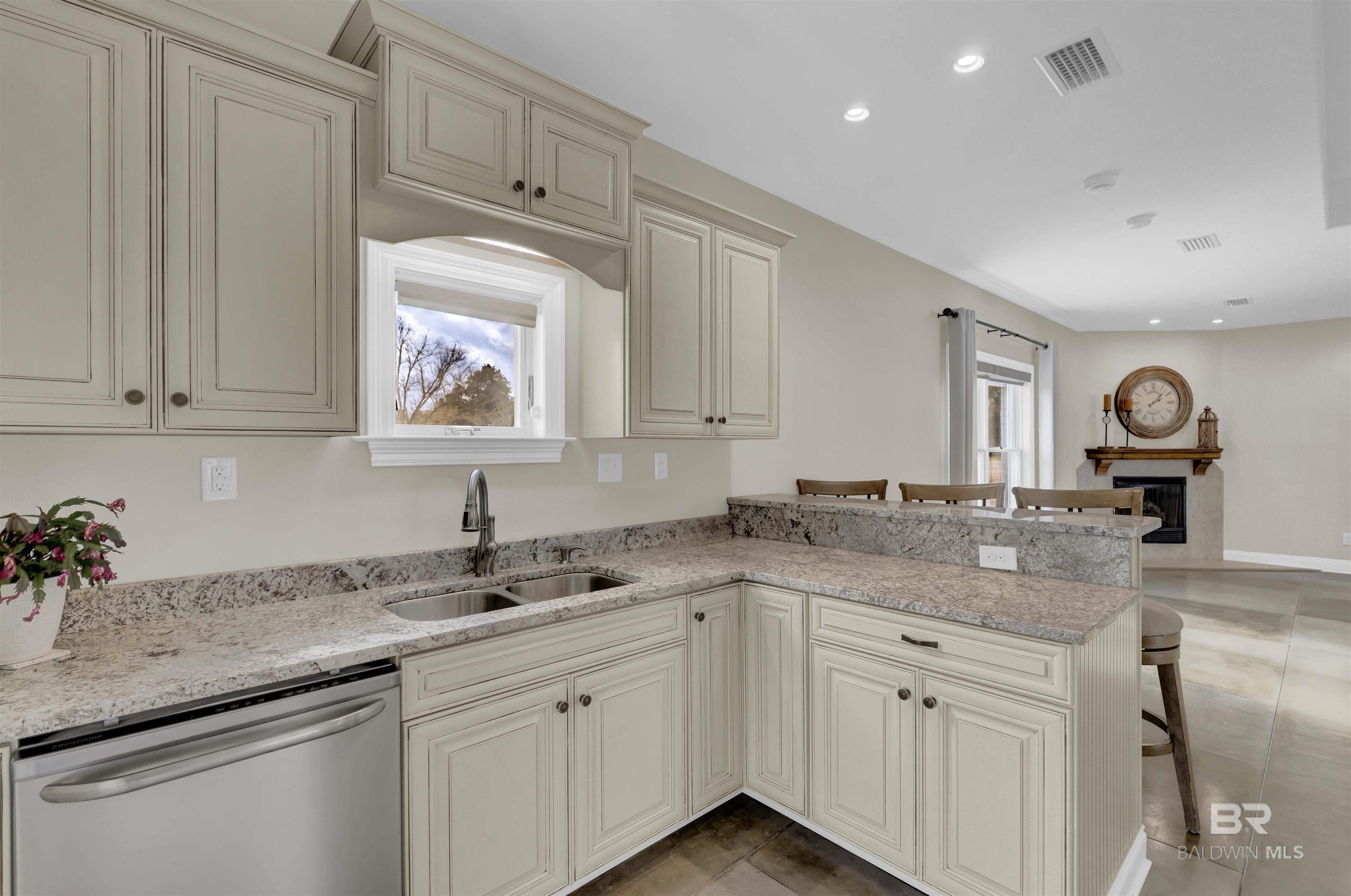 15896 County Road 73, Foley, AL, 36535