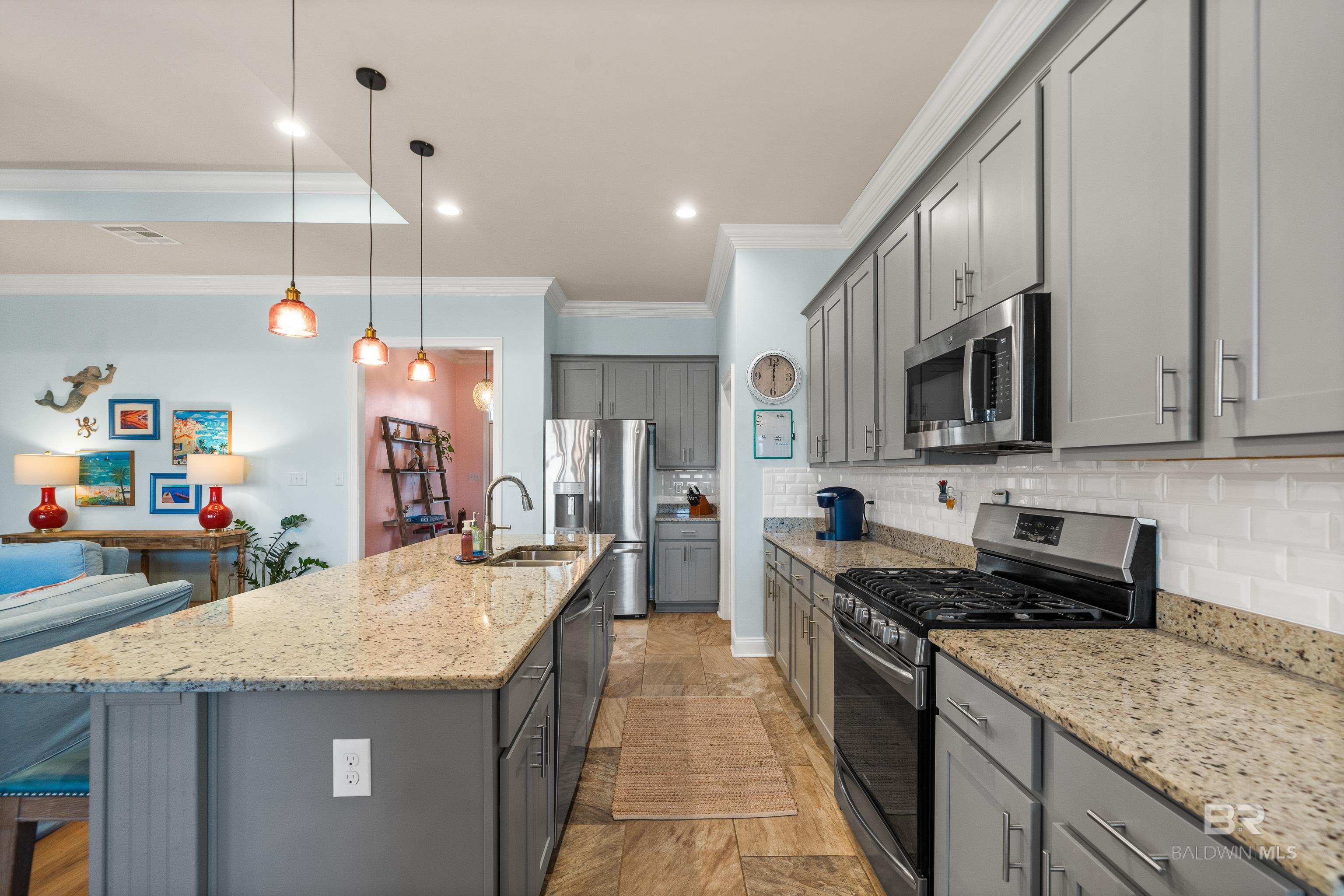 Spanish Fort, AL, 36527