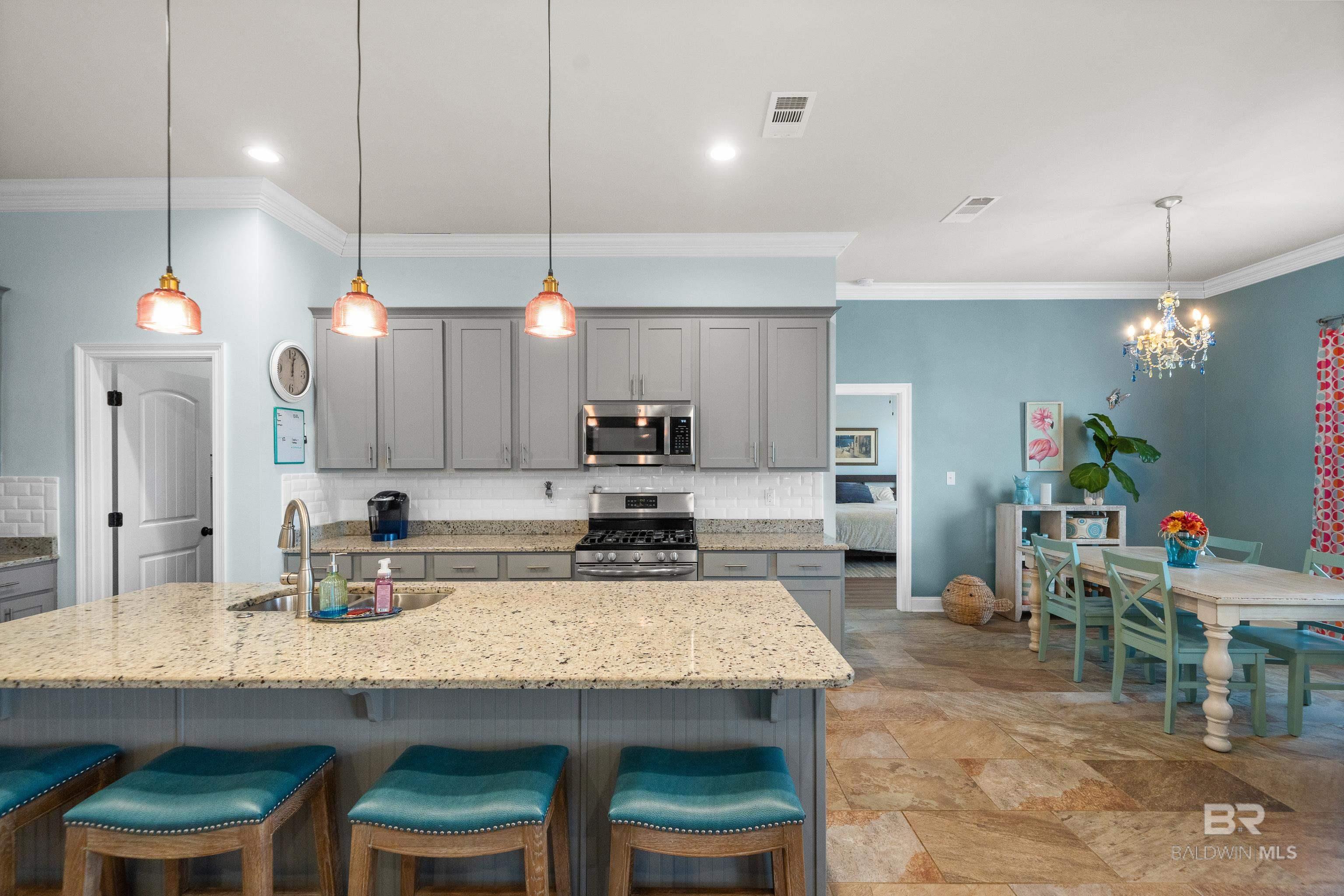 Spanish Fort, AL, 36527