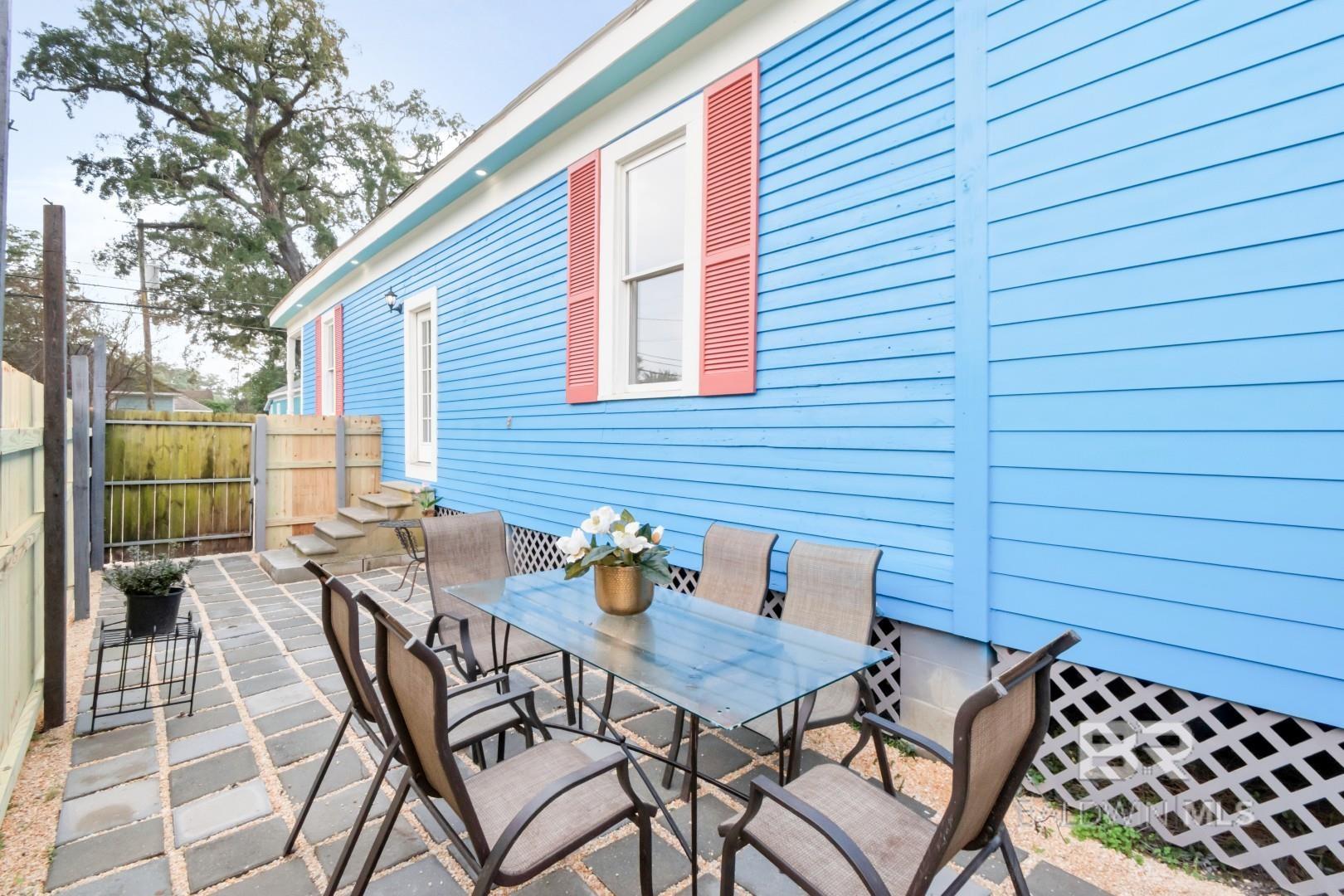 https://zimg.paragon.ice.com/ParagonImages/Property/PG/BCAR/389960/15/0/0/1113a30d4a983353e4fa28345a73abb5/7/64866e163b9874348ed5bc908f752e2d/389960-0c1e8d11-3ecb-4168-a4ad-9dc1d48d57b8.JPG