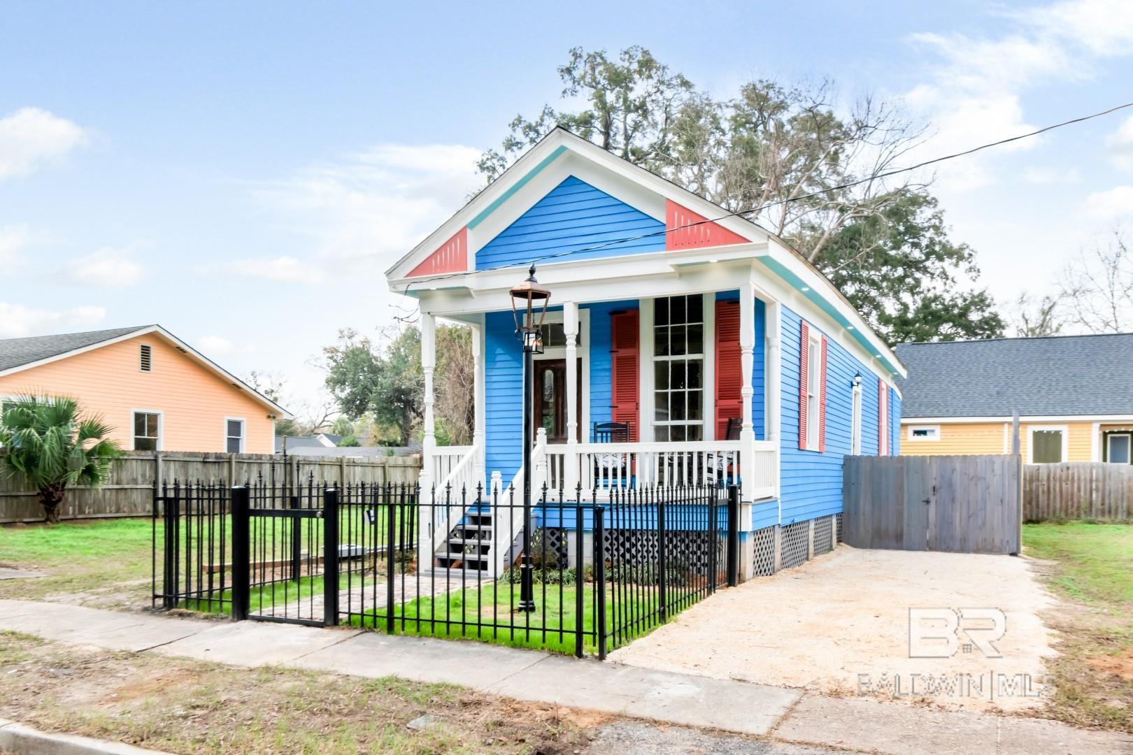 https://zimg.paragon.ice.com/ParagonImages/Property/PG/BCAR/389960/19/0/0/cf7e41e369780c79f7b5d7cd003c0985/7/64866e163b9874348ed5bc908f752e2d/389960-41daabea-5957-42b6-93cd-725b9d3541be.JPG