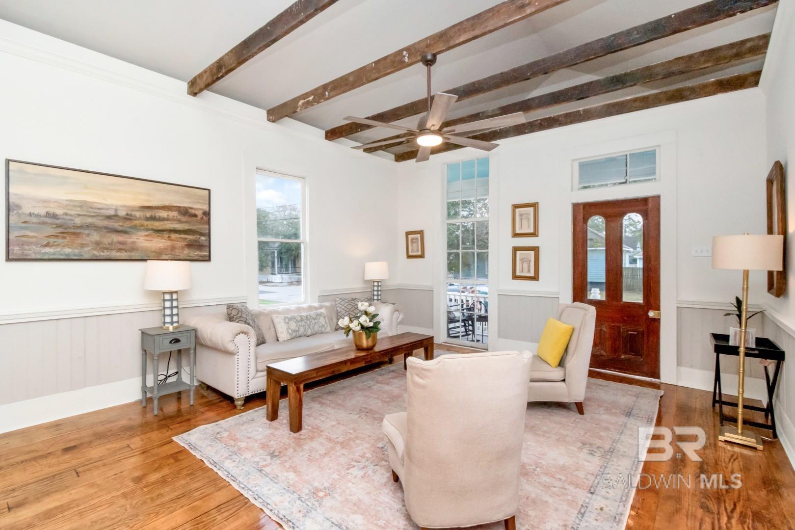 https://zimg.paragon.ice.com/ParagonImages/Property/PG/BCAR/389960/2/0/0/fa1d117b6ec6b49f5fb8bdf79badd2a0/7/64866e163b9874348ed5bc908f752e2d/389960-4ca3e8ad-a529-4c1b-88bd-f9b68403a97f.JPG