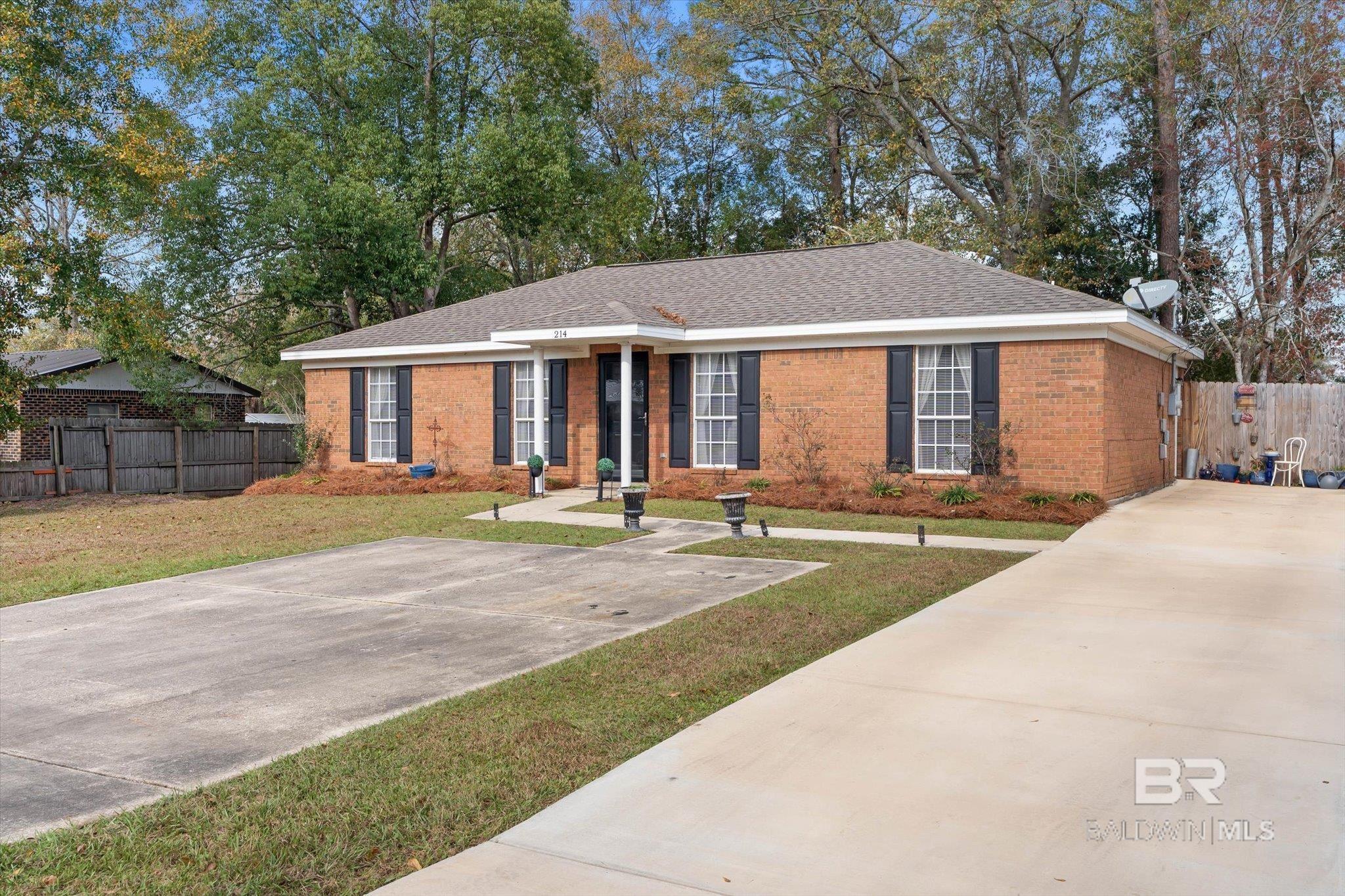 214 W Sycamore Avenue, Foley, AL, 36535
