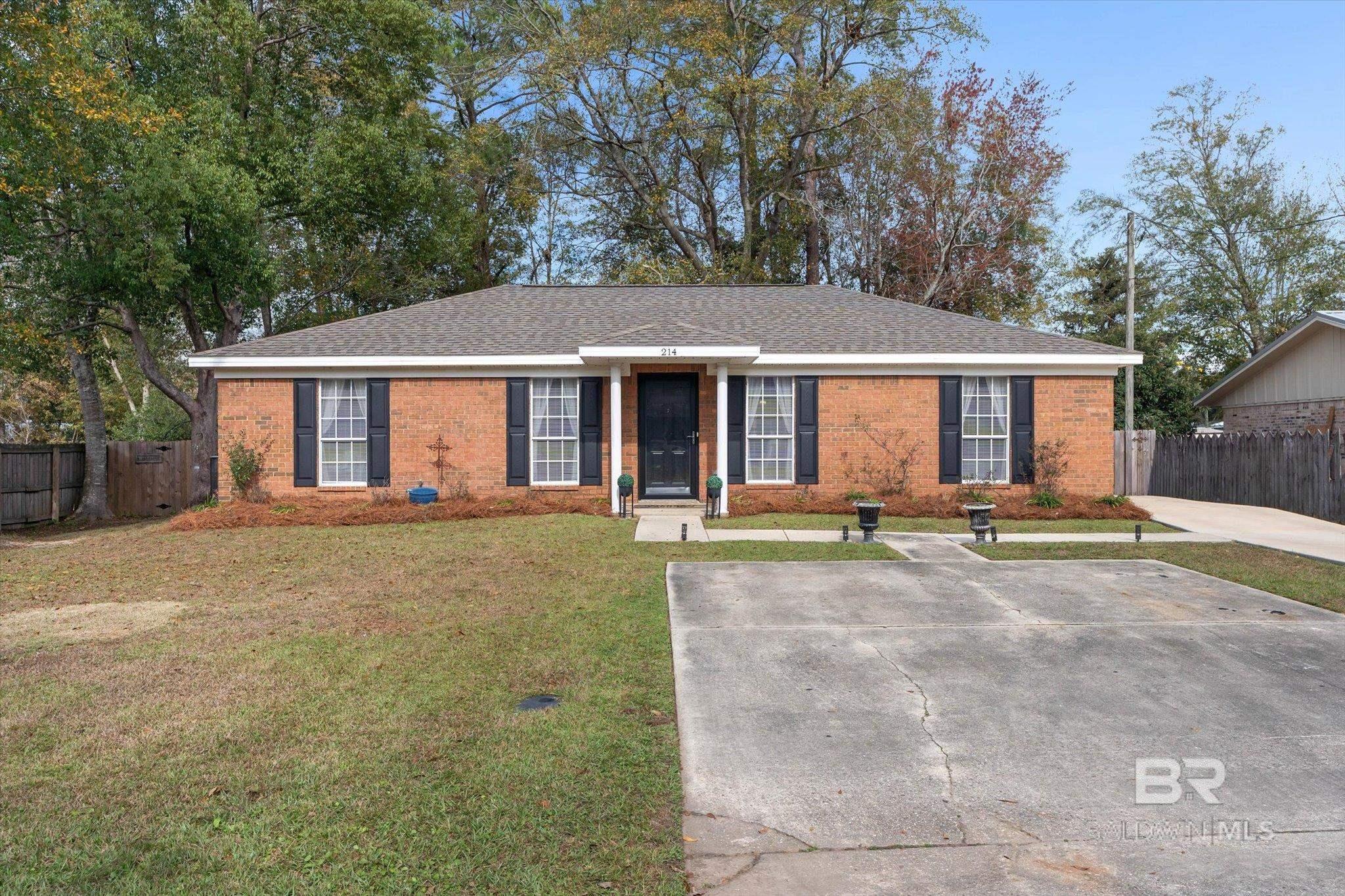 214 W Sycamore Avenue, Foley, AL, 36535