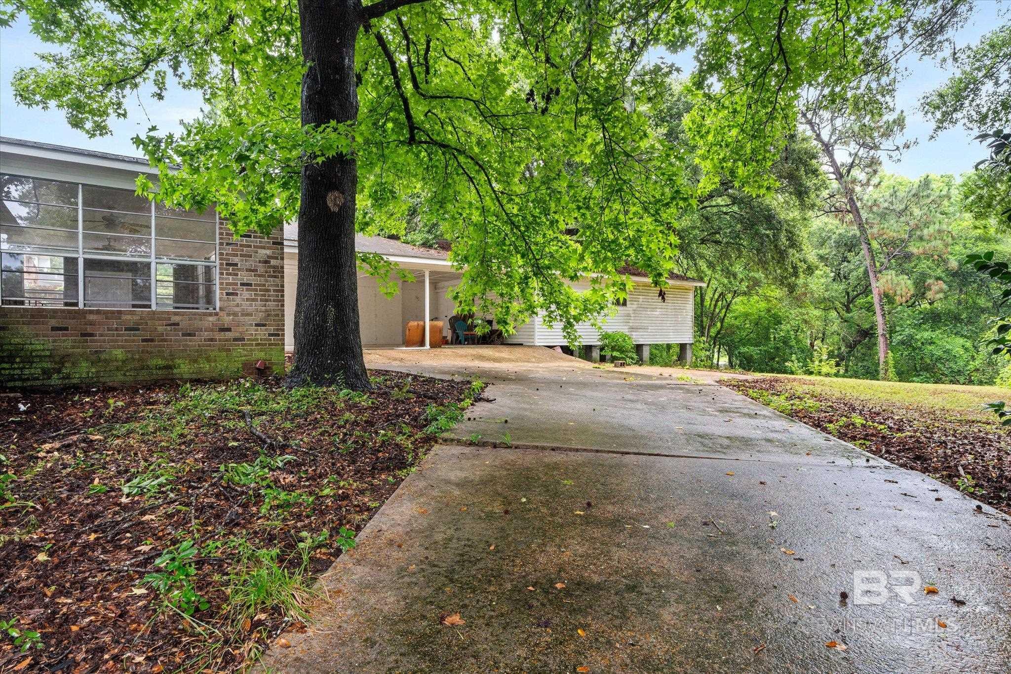 409 E Byron Avenue, Mobile, AL, 36609