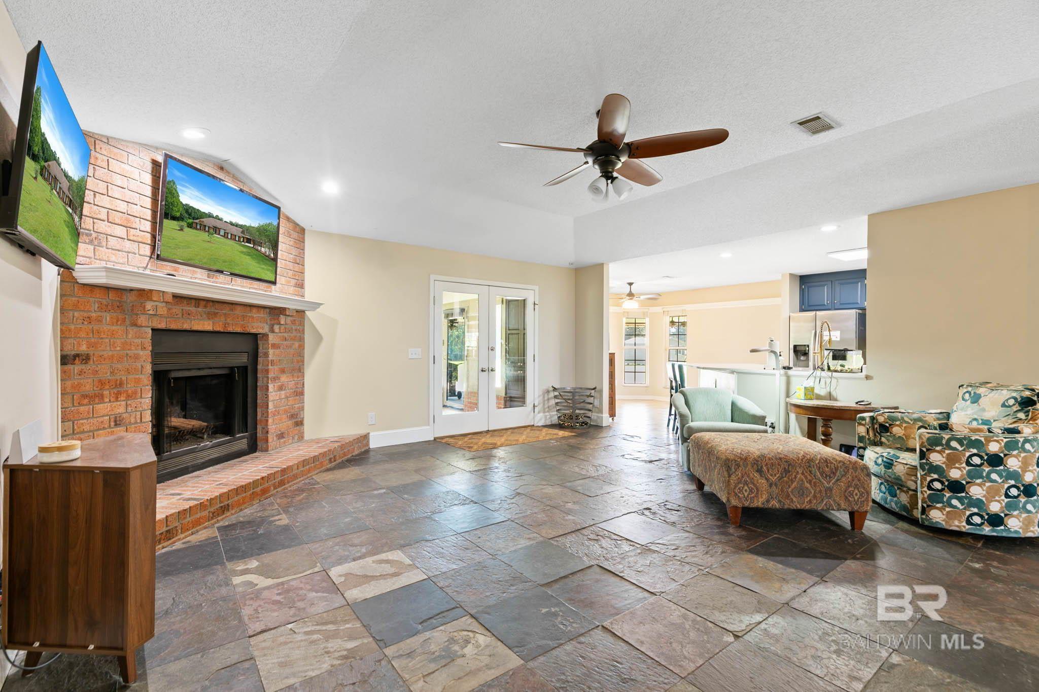 27592 Rigsby Road, Daphne, AL, 36526