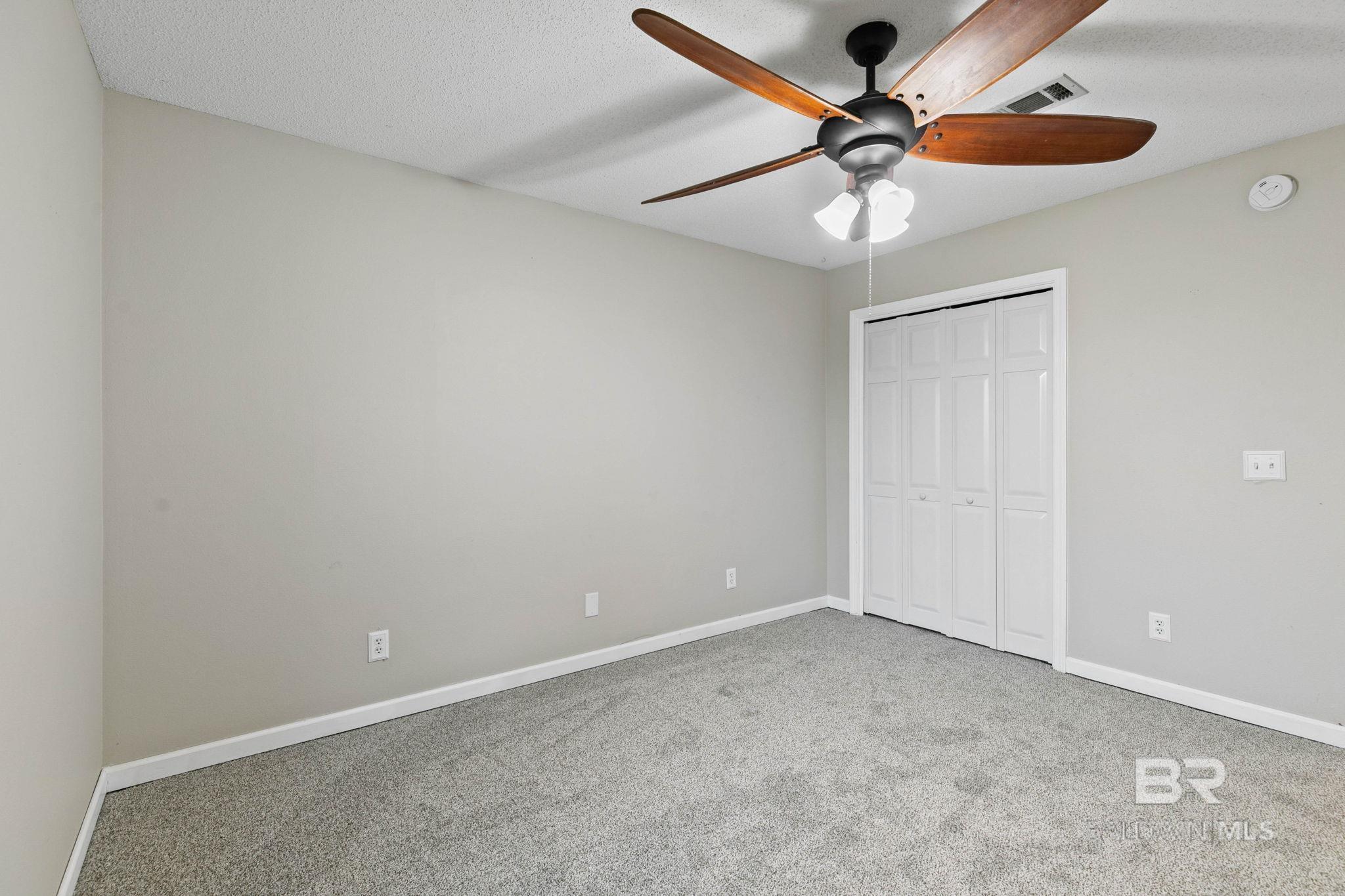https://zimg.paragon.ice.com/ParagonImages/Property/PG/BCAR/390145/63/0/0/b167027446e40e72e28b45aa0cca978d/7/d1d77783e5bd932c1774d37470ad66b9/390145-aa698fee-c231-4460-94ad-7bf80639c969.JPG