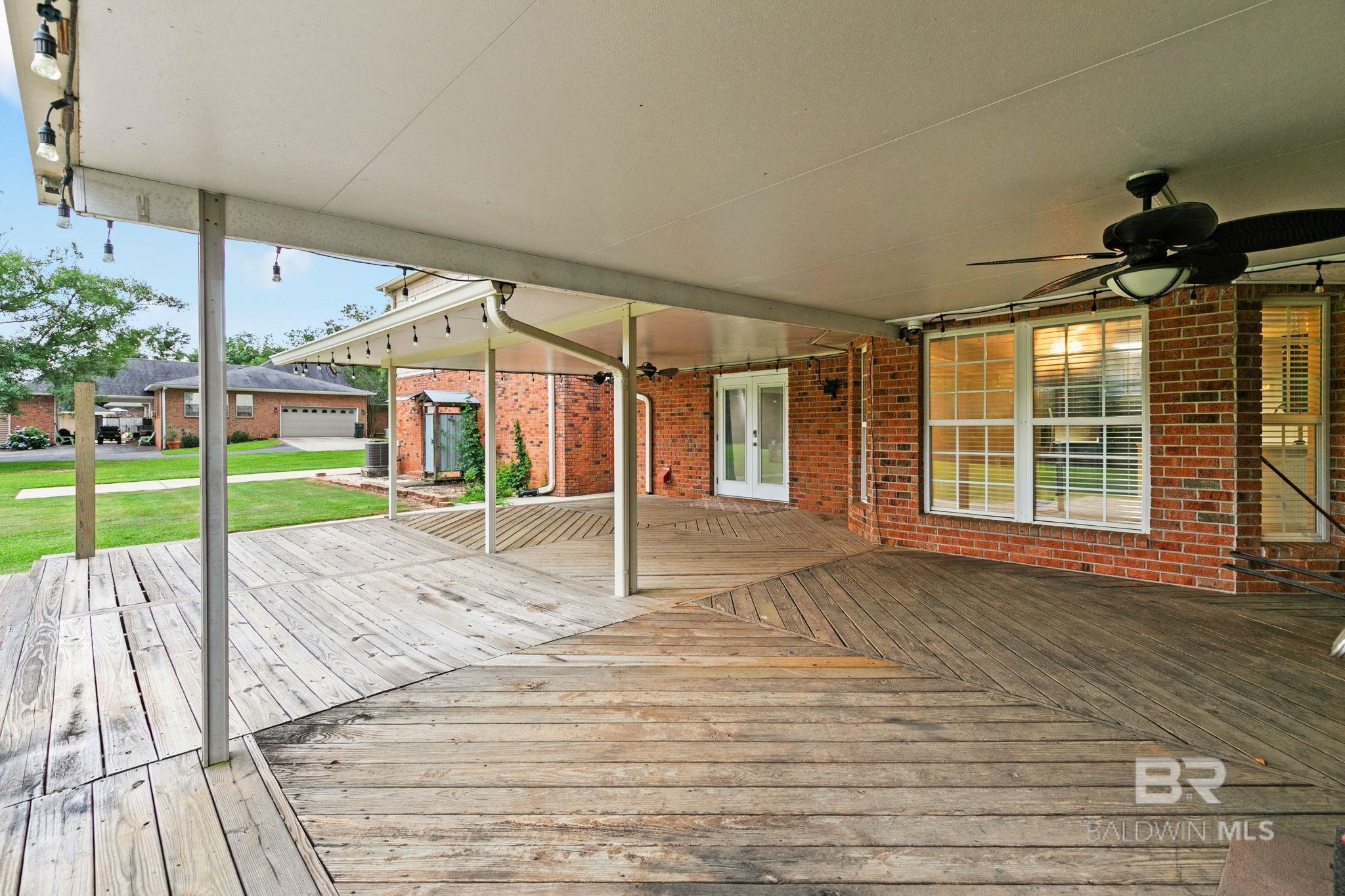 https://zimg.paragon.ice.com/ParagonImages/Property/PG/BCAR/390145/80/0/0/41495b098af88786326628743272e6aa/7/d1d77783e5bd932c1774d37470ad66b9/390145-f73cd7fe-7337-4e69-85d6-6b960cdd2bab.JPG
