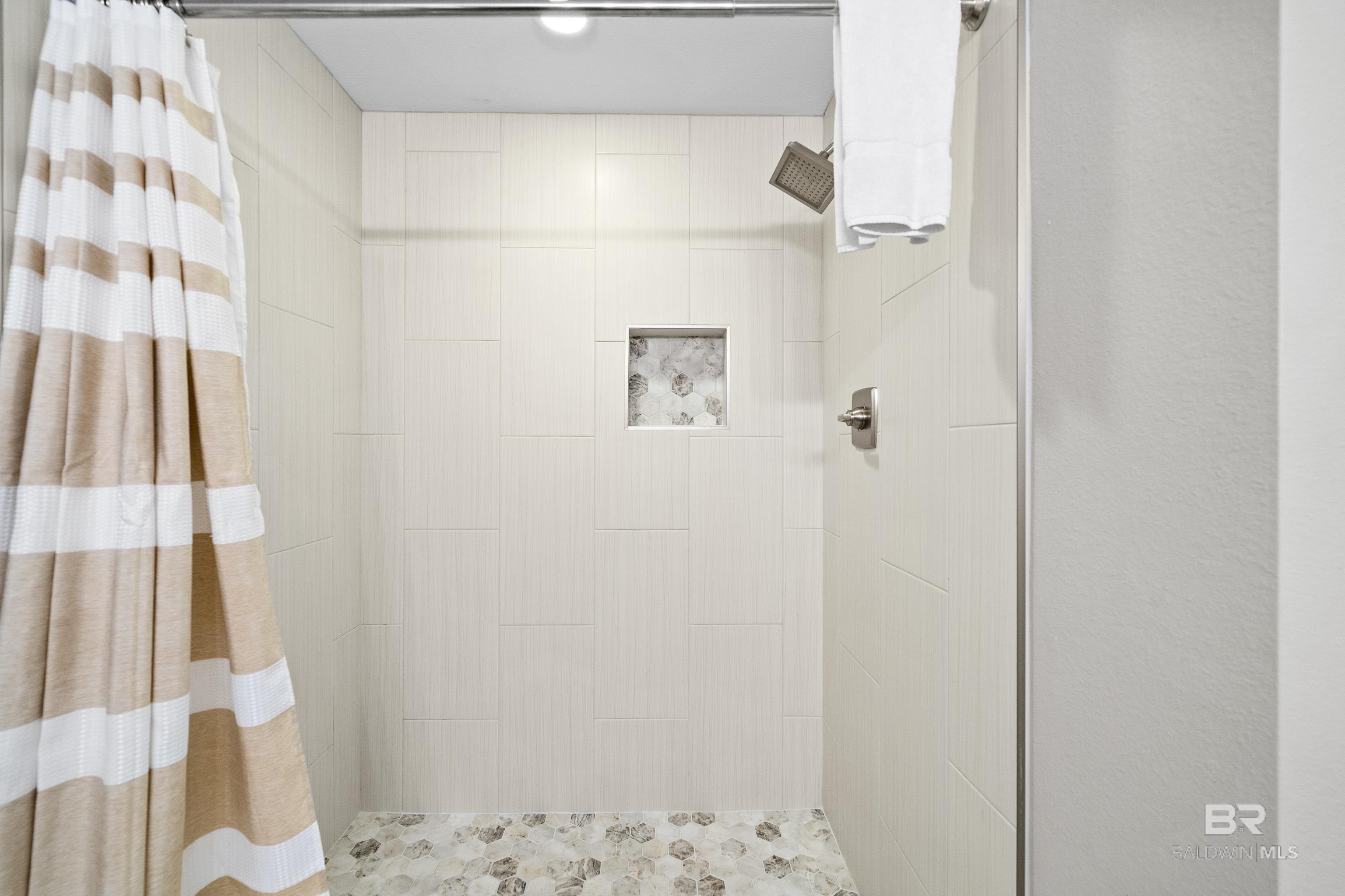 1524 W Beach Boulevard UNIT 506, Gulf Shores, AL, 36542