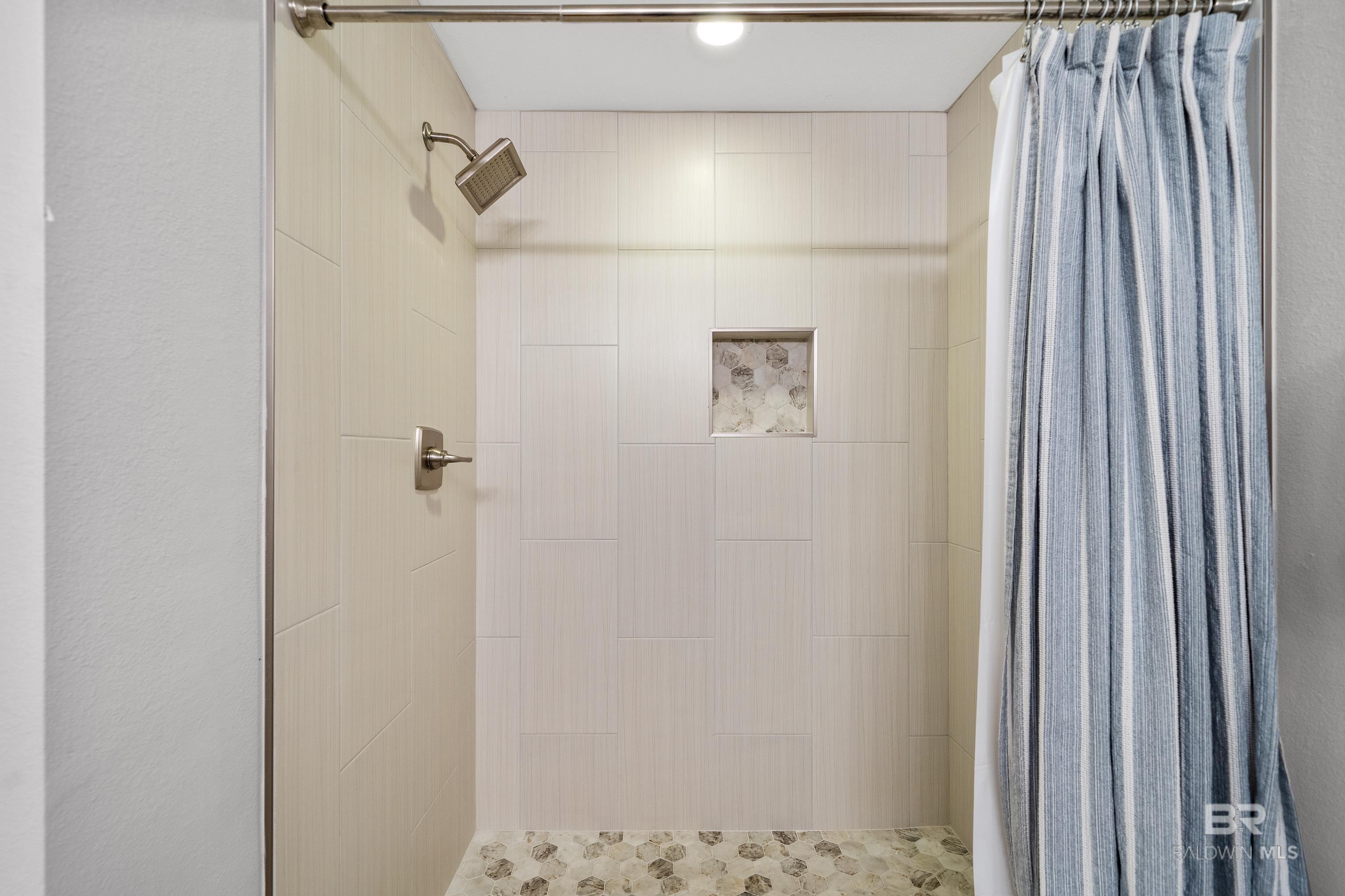 1524 W Beach Boulevard UNIT 506, Gulf Shores, AL, 36542