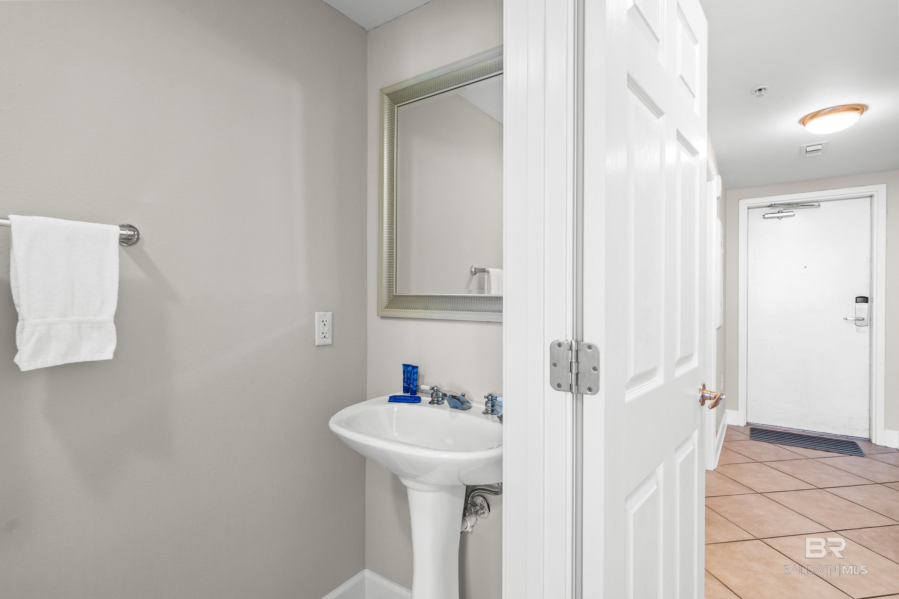 1524 W Beach Boulevard UNIT 506, Gulf Shores, AL, 36542