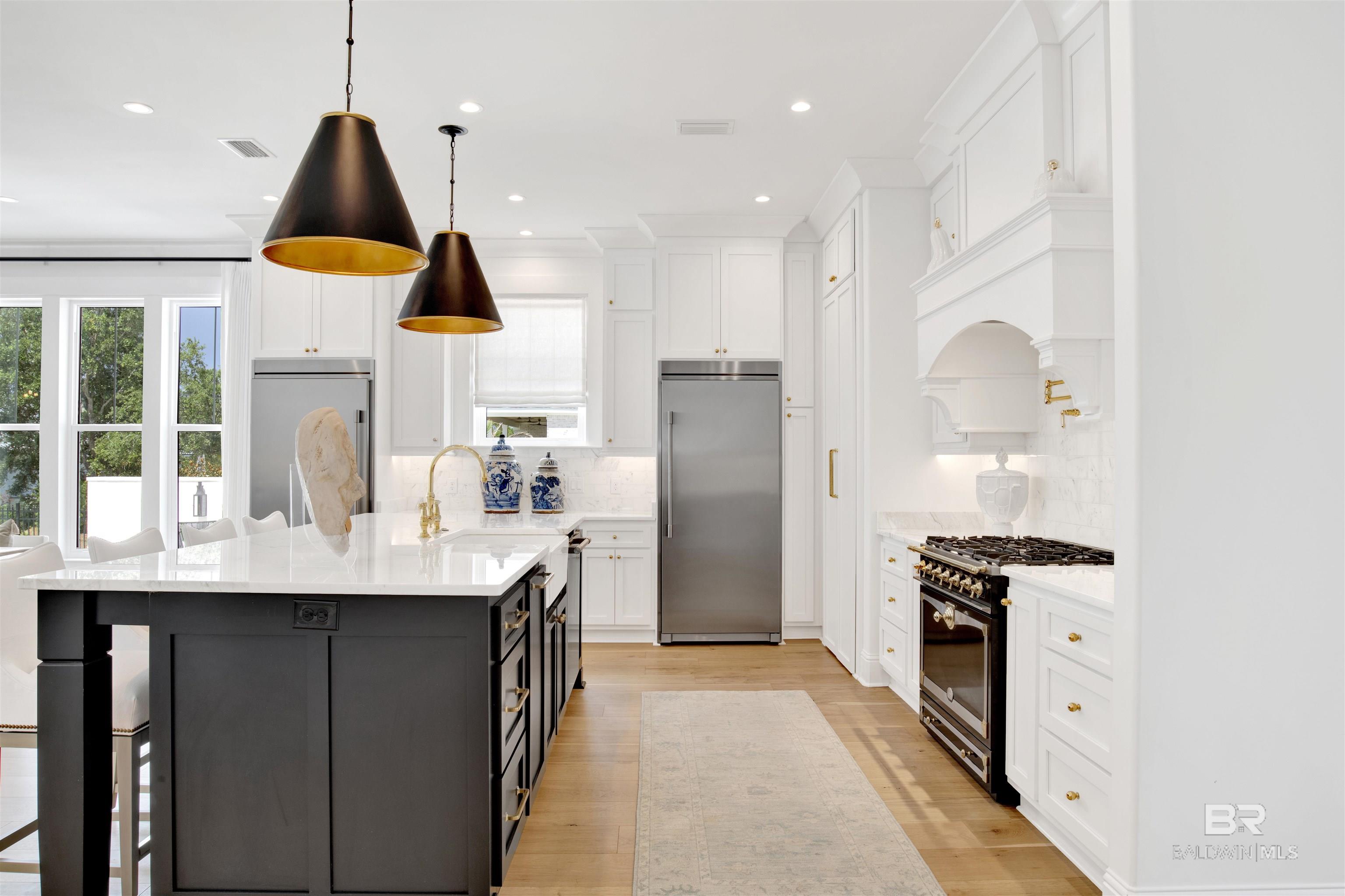 Orange Beach, AL, 36561