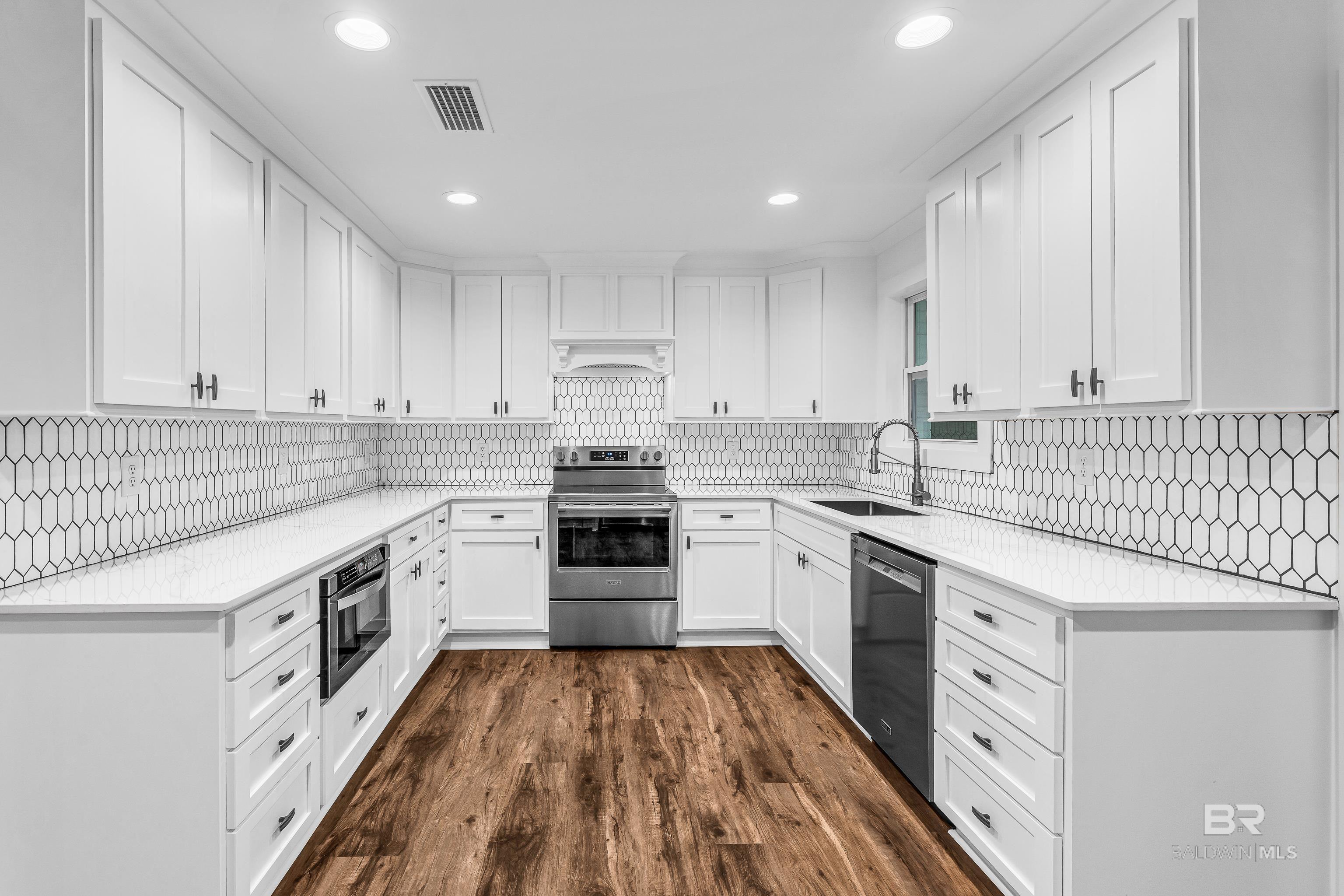 659 Nichols Avenue, Fairhope, AL, 36532