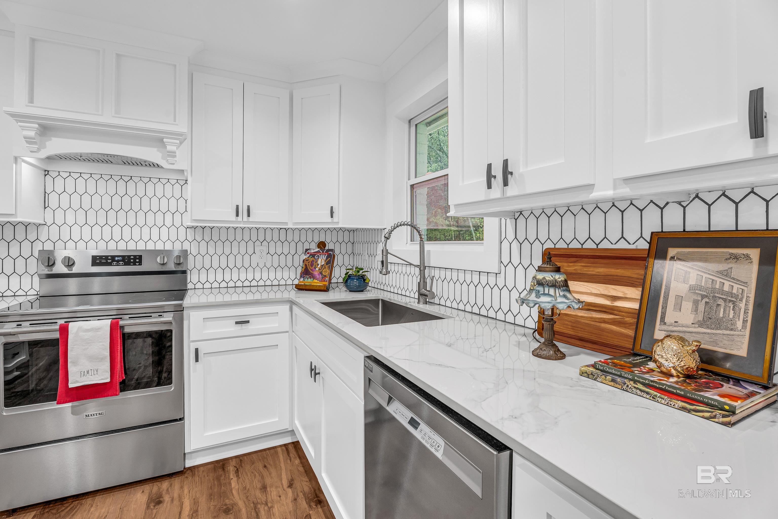 659 Nichols Avenue, Fairhope, AL, 36532