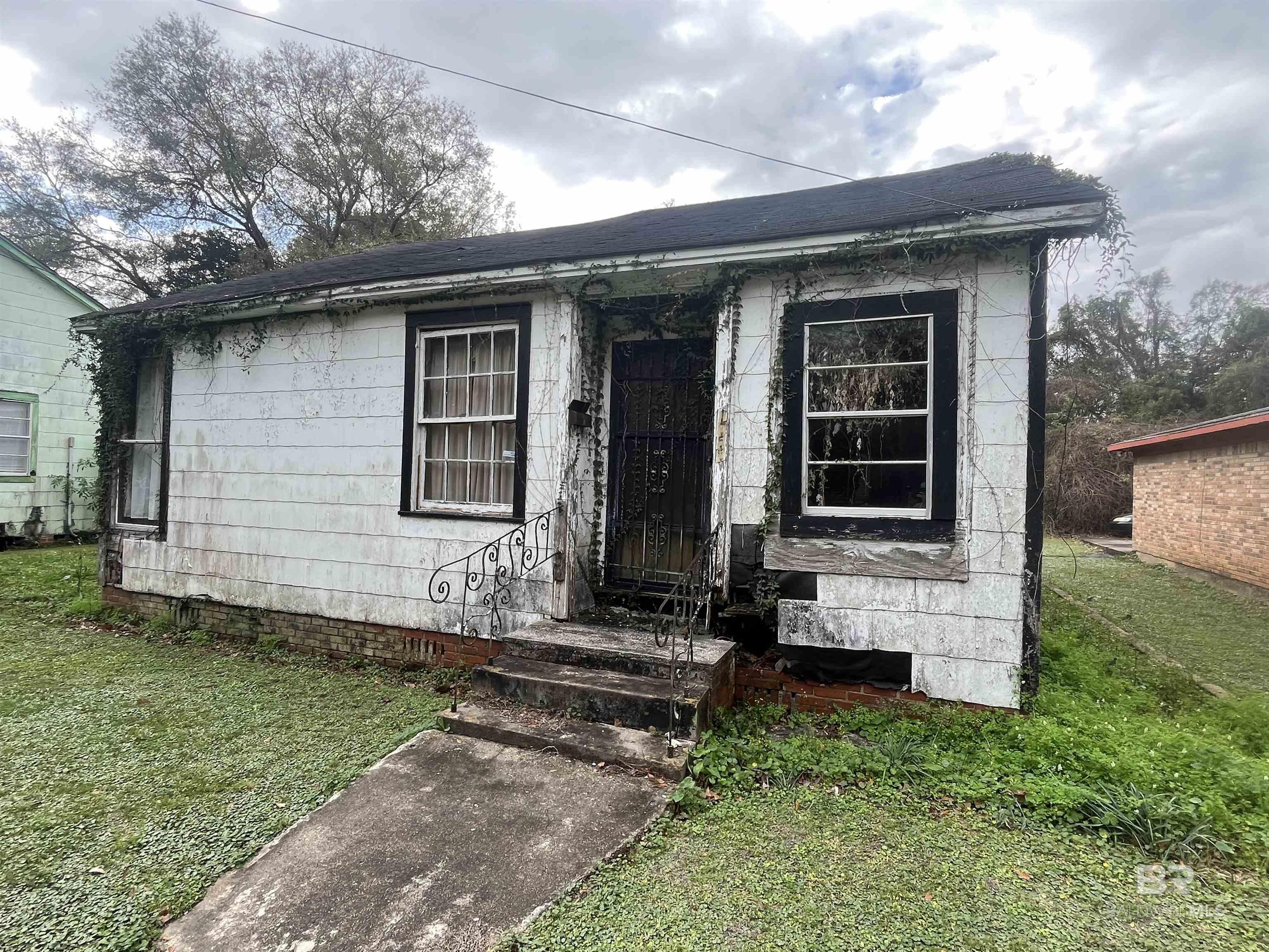 1955 Dr Martin Luther King Jr Avenue, Mobile, AL, 36617