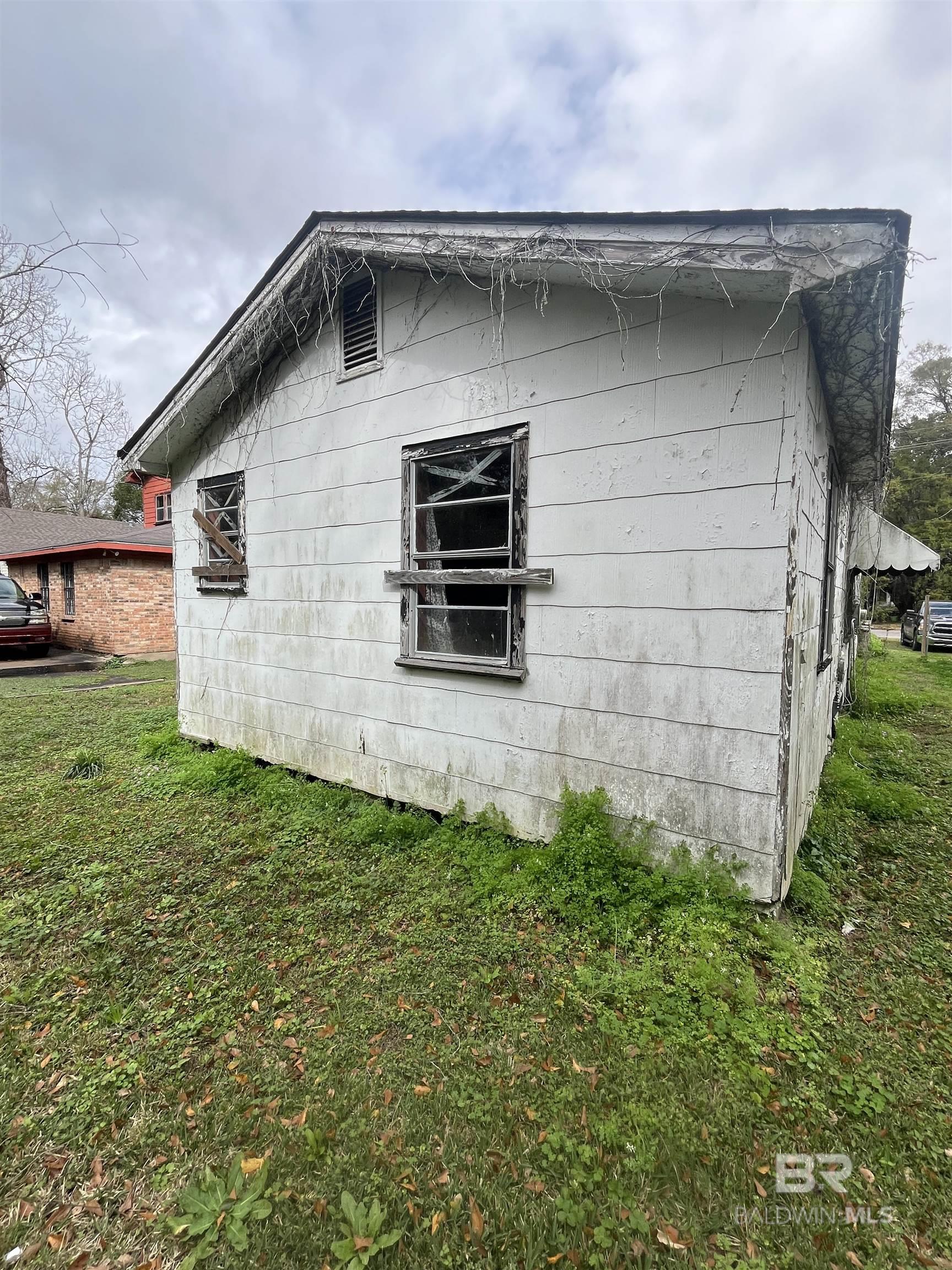1955 Dr Martin Luther King Jr Avenue, Mobile, AL, 36617