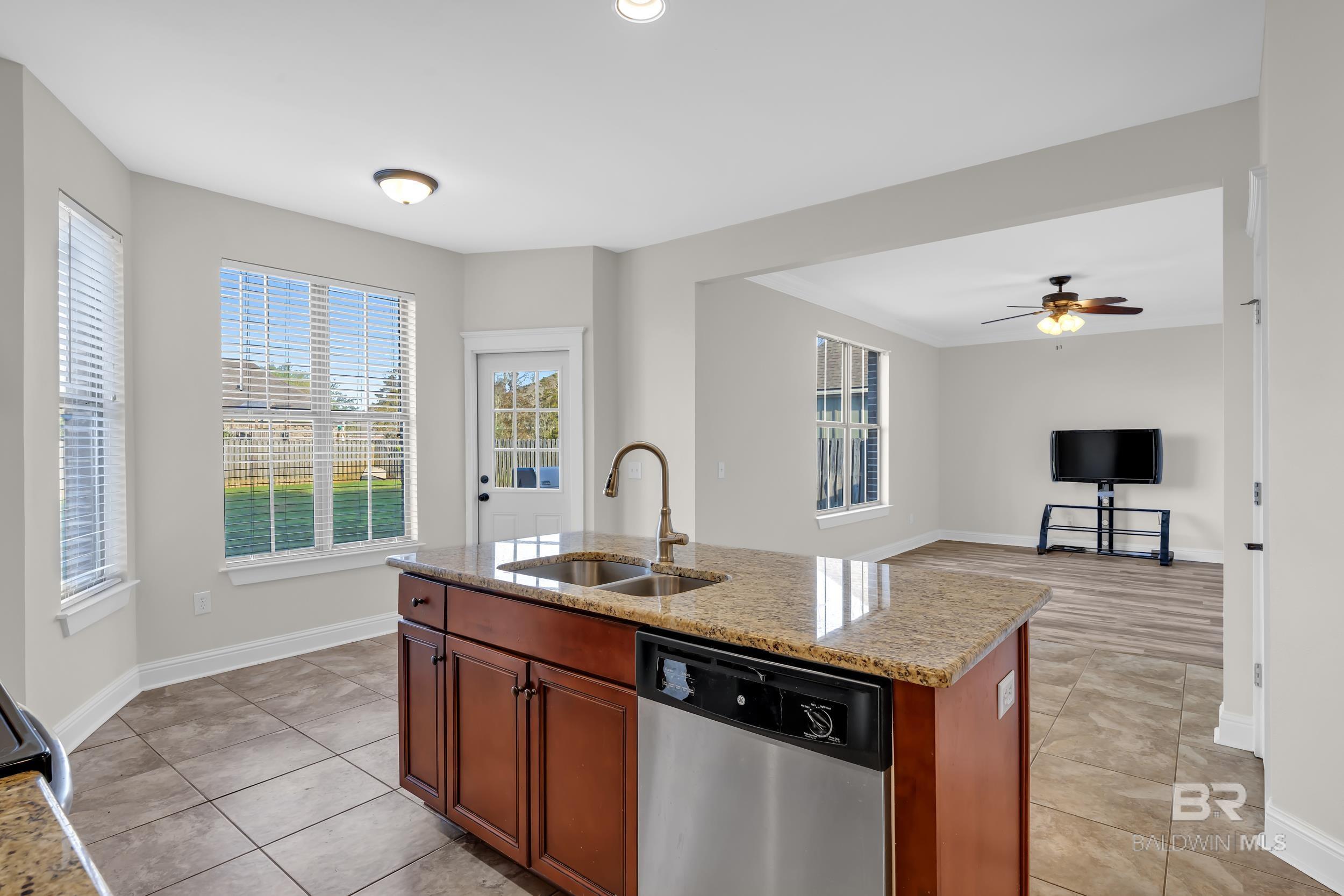 8813 Bainbridge Drive, Daphne, AL, 36526