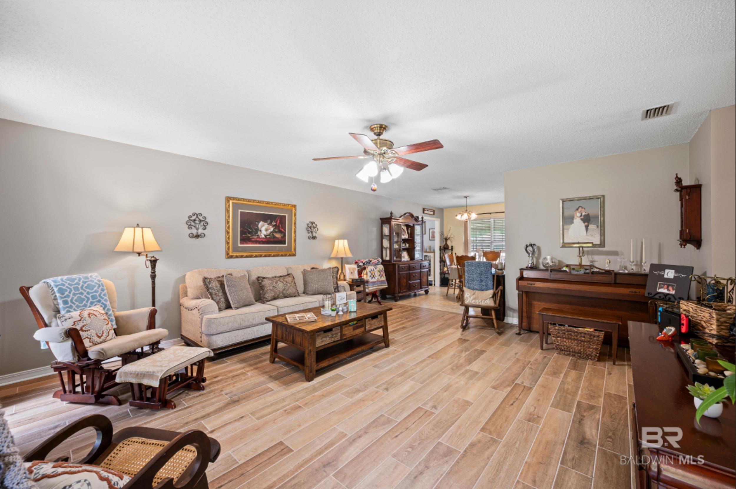 Bay Minette, AL, 36507