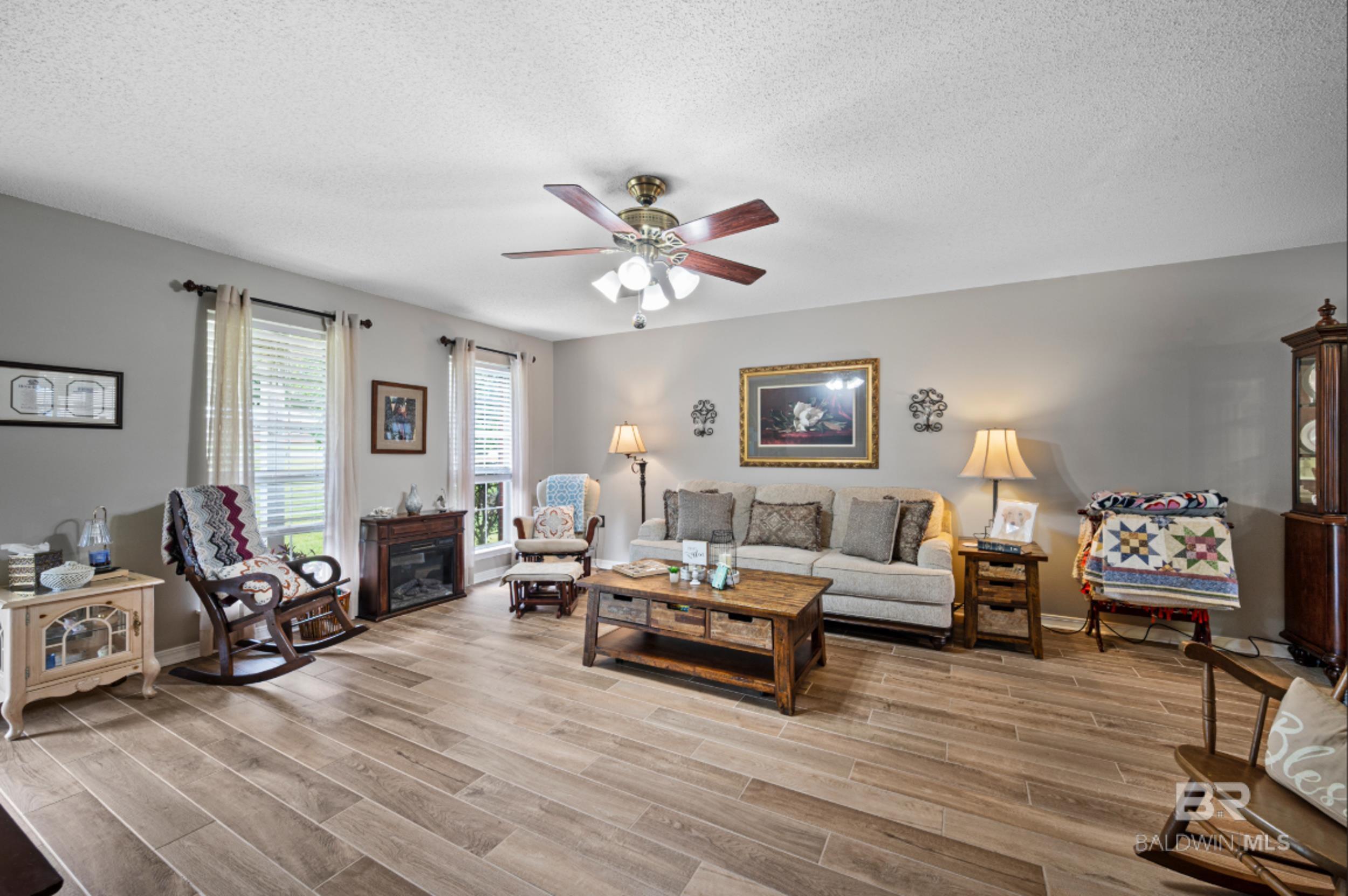 Bay Minette, AL, 36507