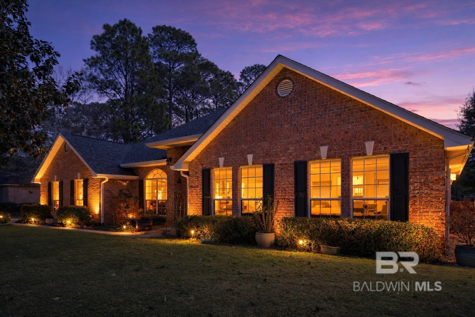 1362 W Fairway Drive