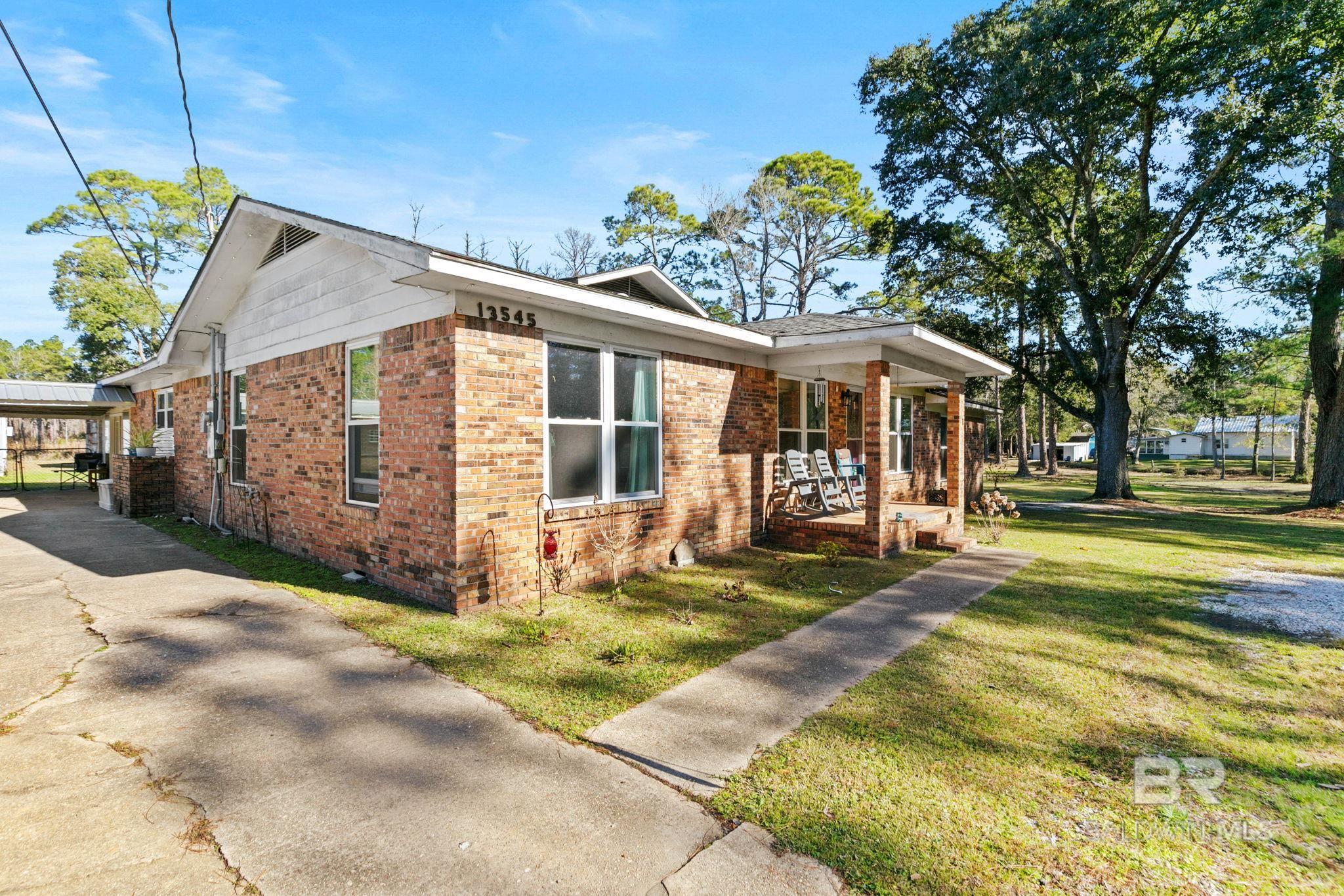 https://zimg.paragon.ice.com/ParagonImages/Property/PG/BCAR/390710/4/0/0/f7295306819a1a214716ede85338b56d/7/0f94a2d3d5a1eab7aaf46bd33aba4fcf/390710-5152088b-7a0d-4a79-b717-ce05e6abca88.JPG