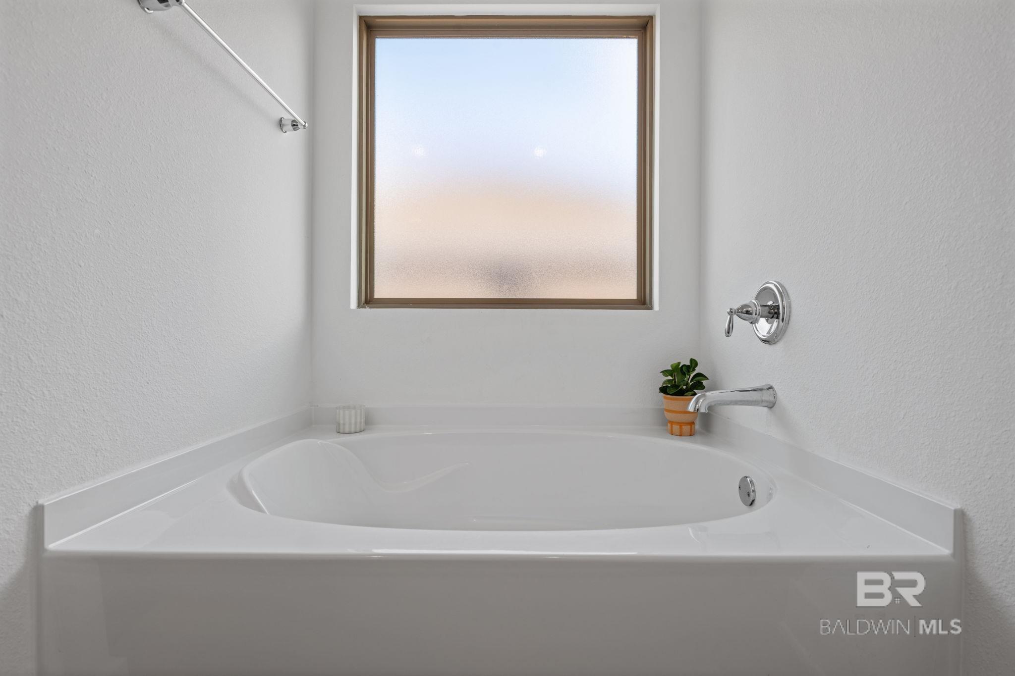 11006 Secretariat Boulevard, Daphne, AL, 36526