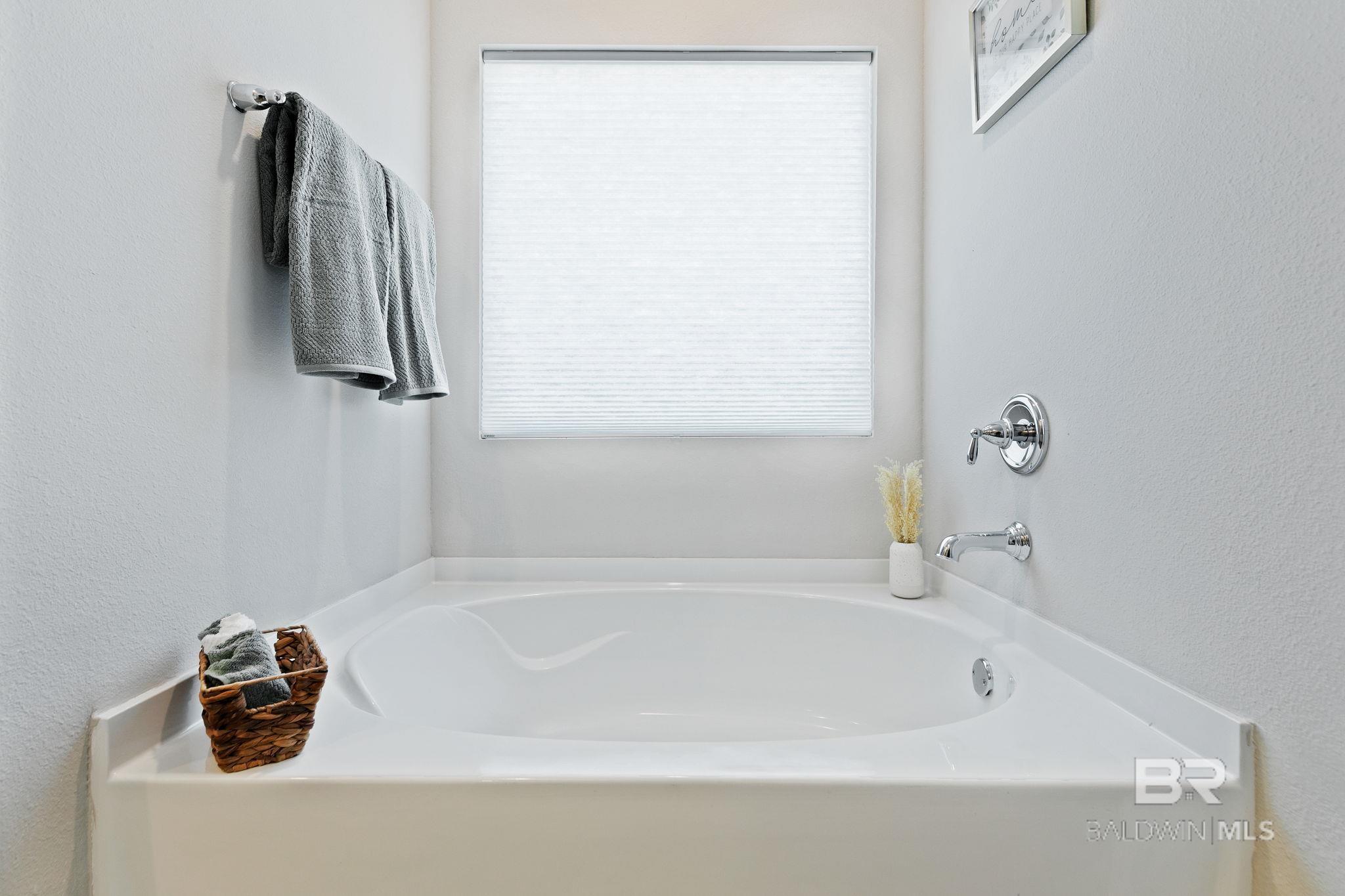 10888 Winning Colors Trail, Daphne, AL, 36526