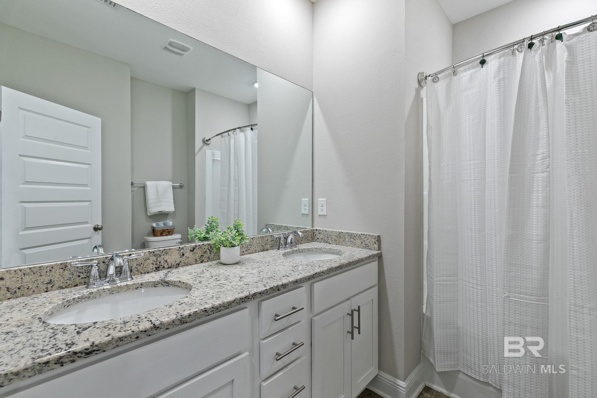 10888 Winning Colors Trail, Daphne, AL, 36526