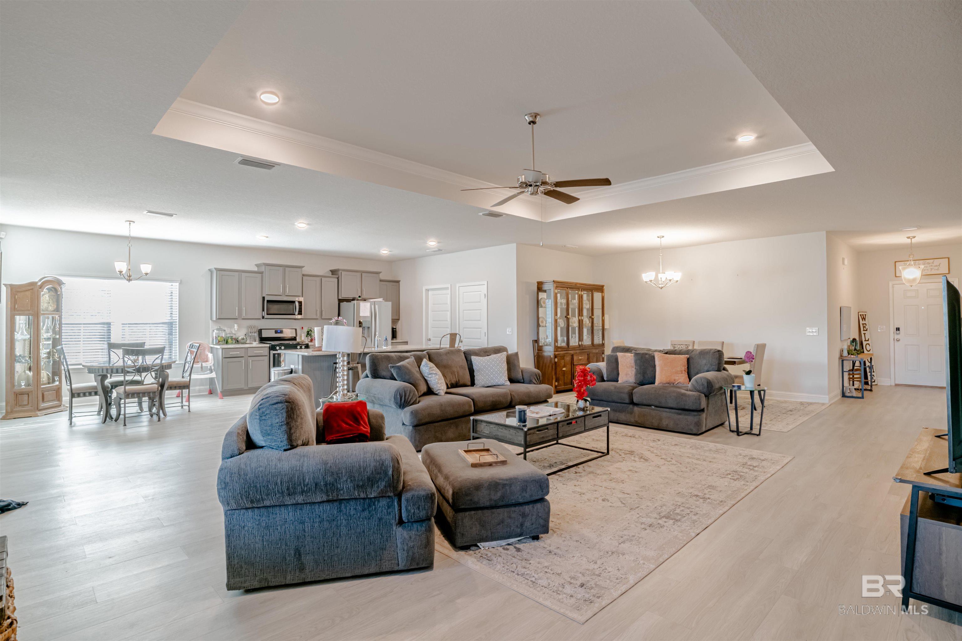 Spanish Fort, AL, 36527