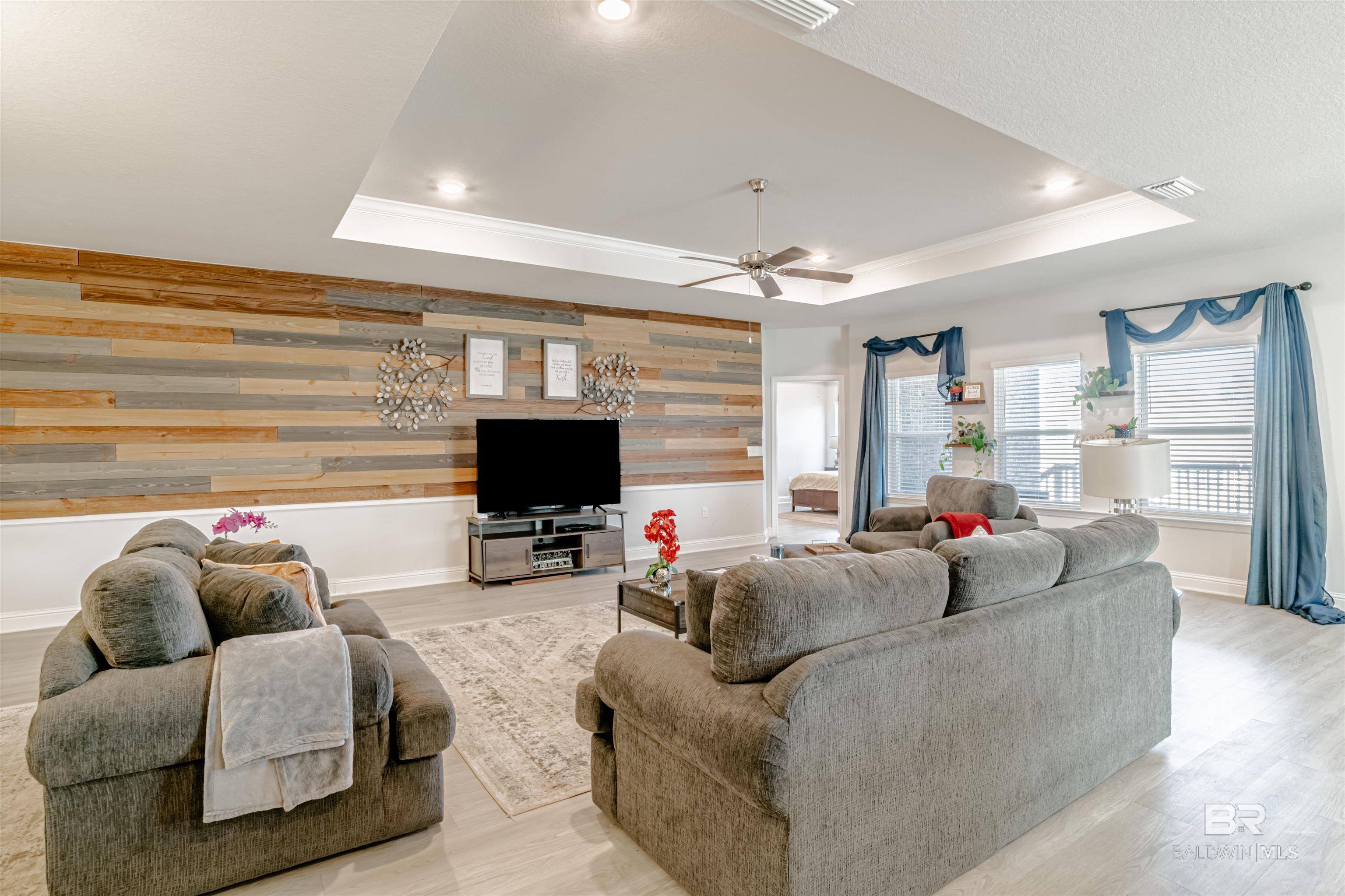 Spanish Fort, AL, 36527