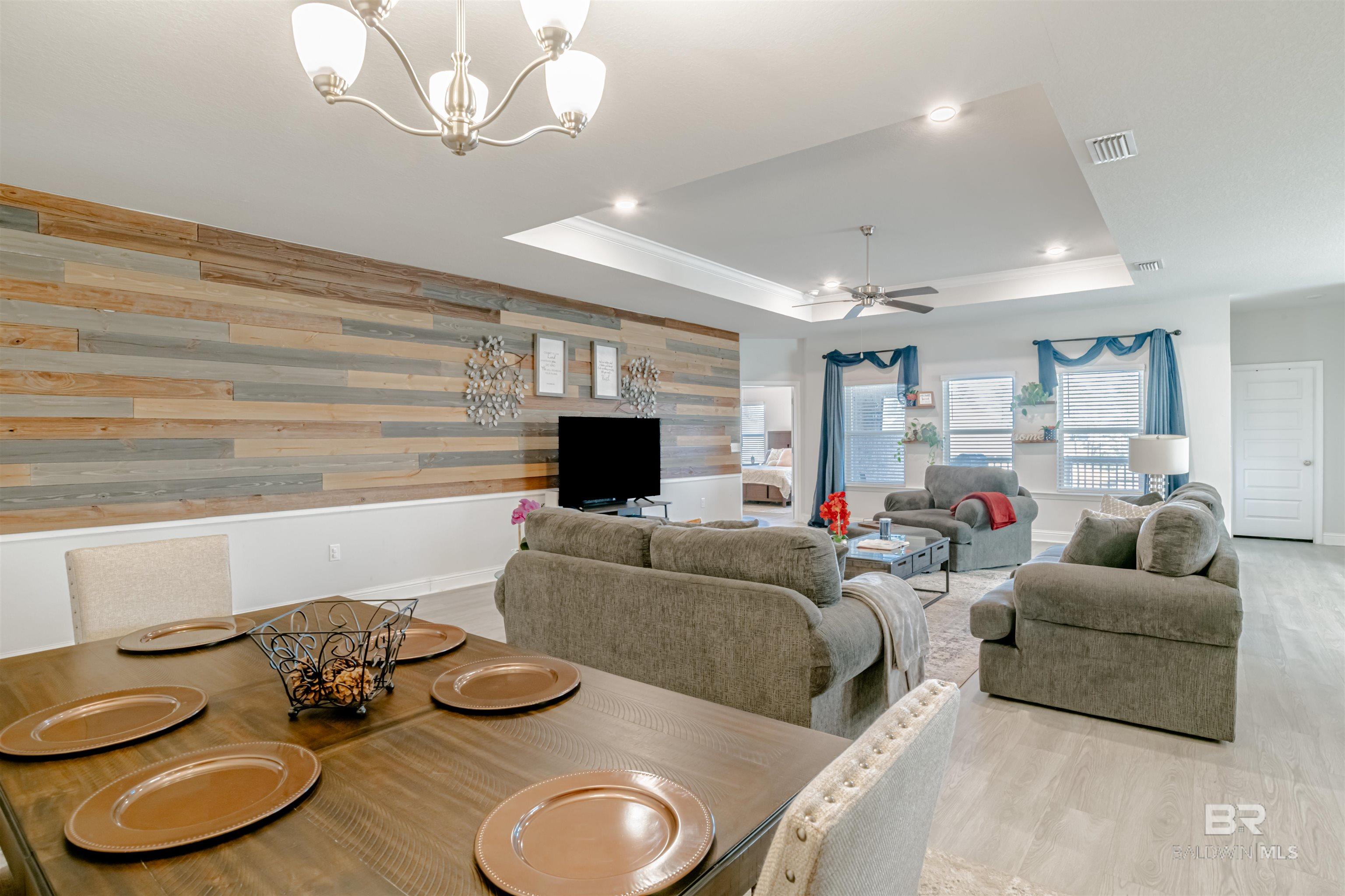 Spanish Fort, AL, 36527