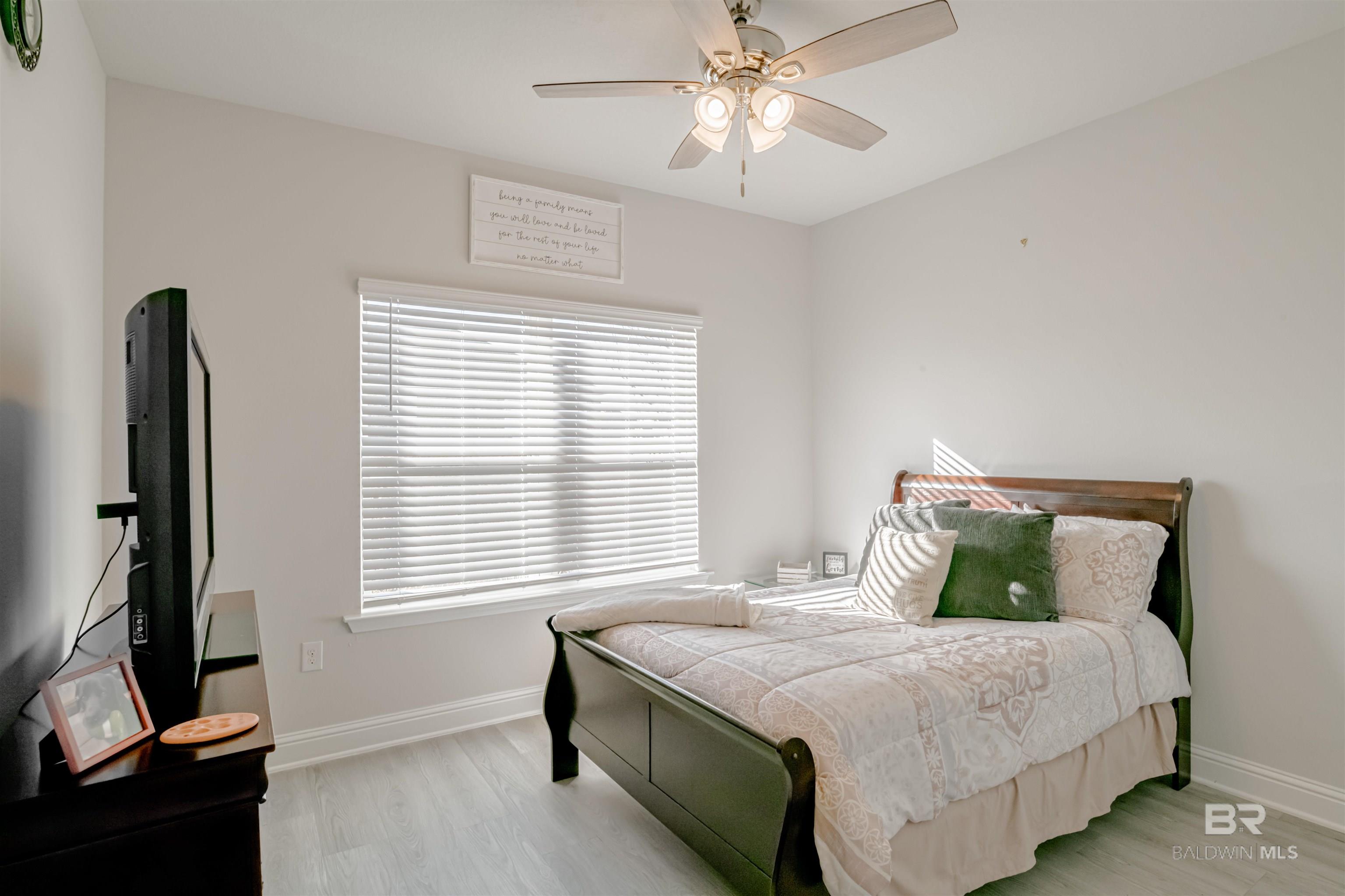 Spanish Fort, AL, 36527