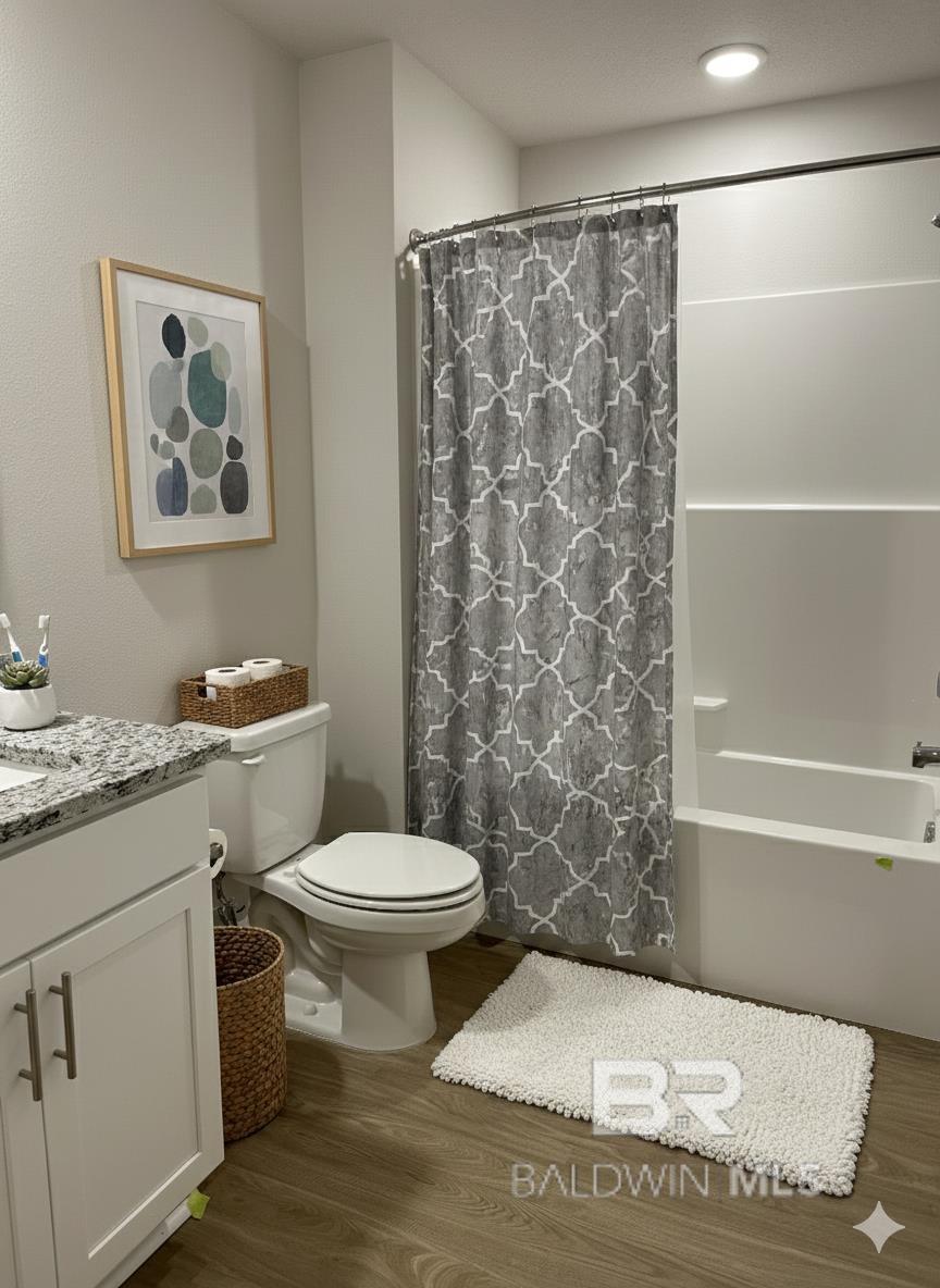 Cantonment, FL, 32533