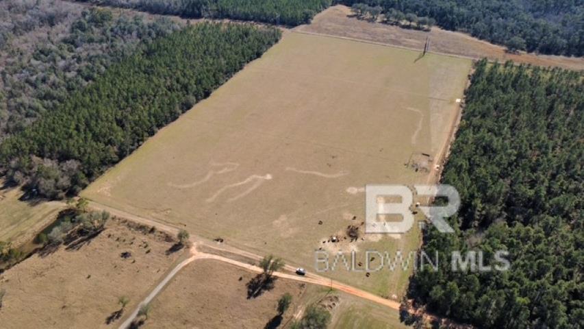 25 County Road 48, Robertsdale, AL, 36567