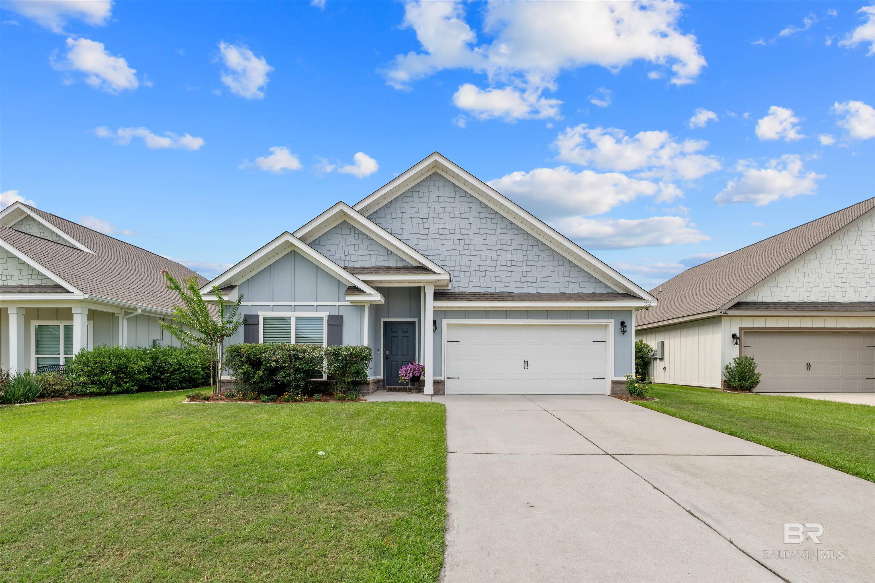 Daphne High School - Homes For Sale