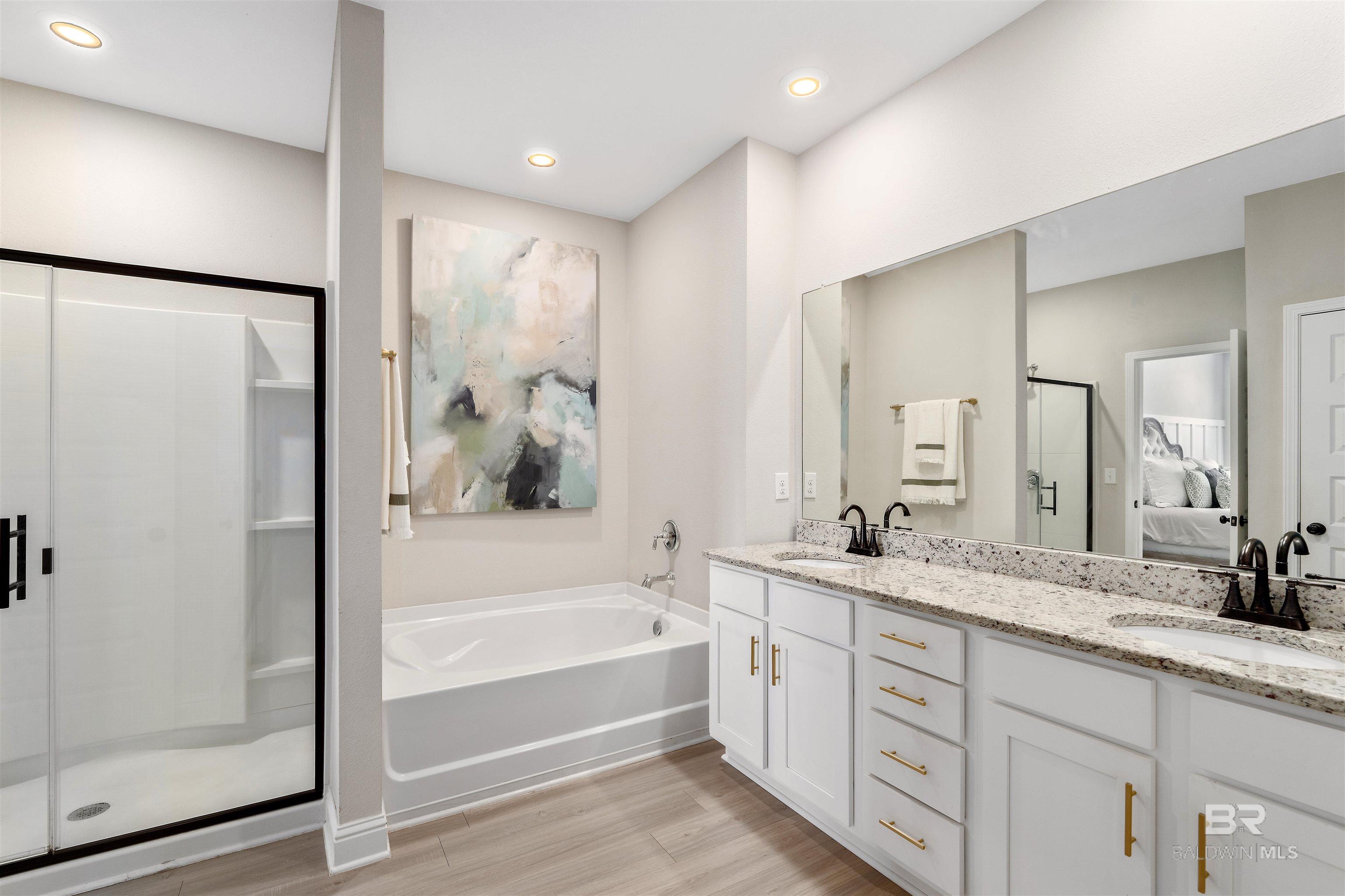 9396 Swan Point Road, Daphne, AL, 36526