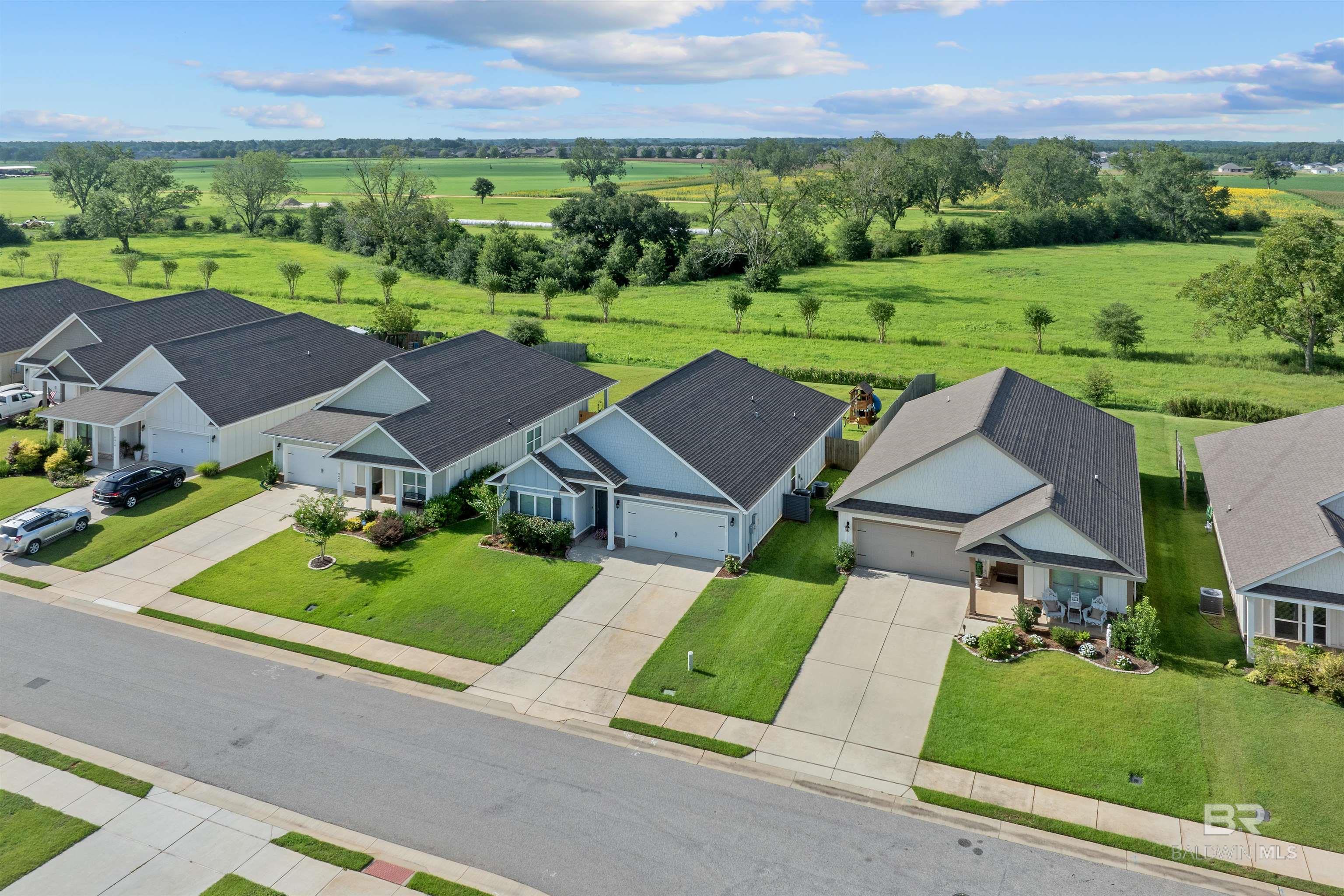 9396 Swan Point Road, Daphne, AL, 36526