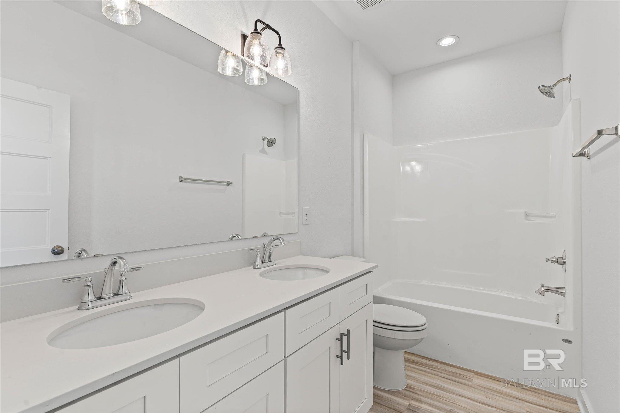 19651 Amberley Road, Robertsdale, AL, 36567