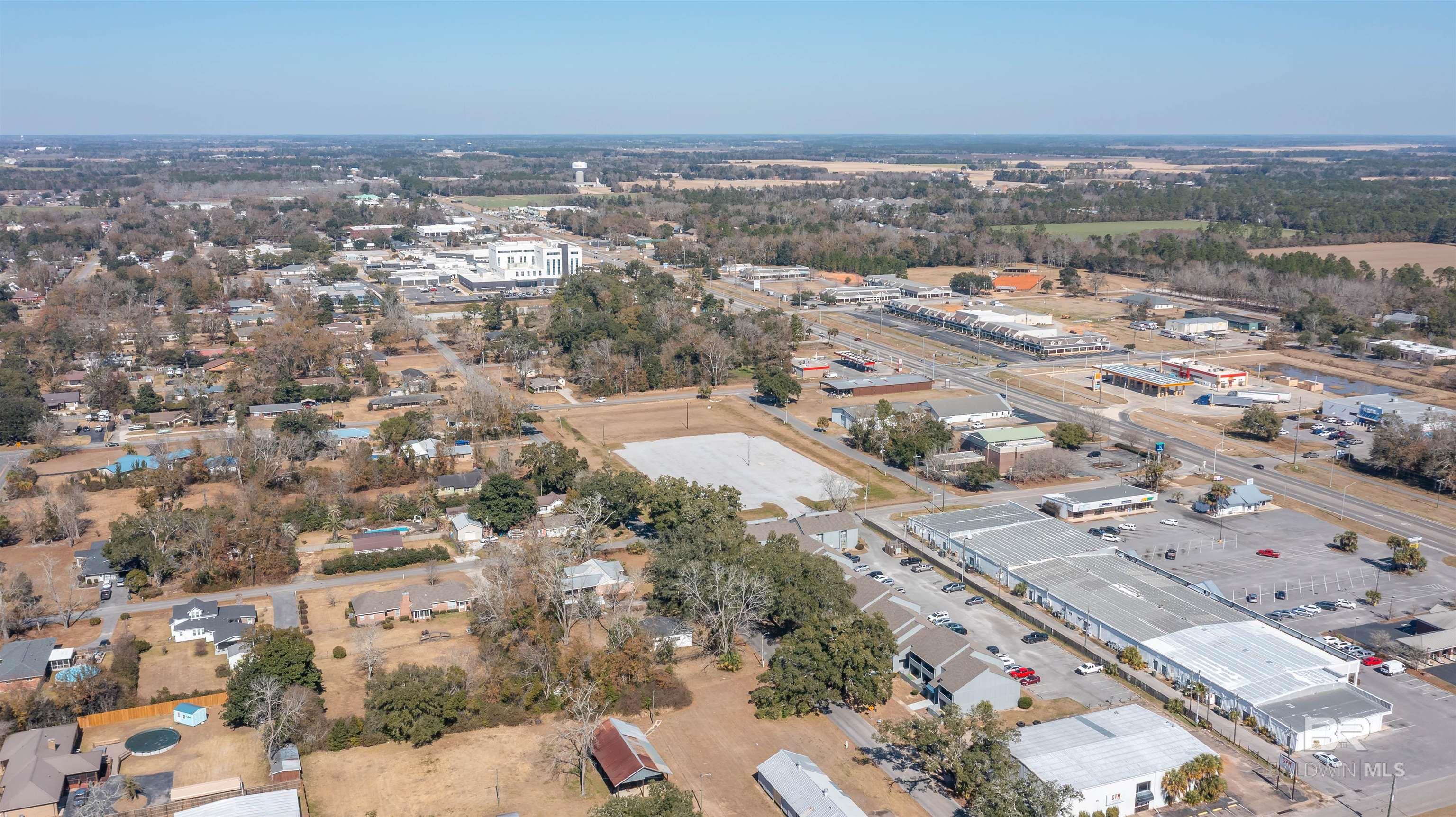 132 W Satsuma Avenue UNIT 132, Foley, AL, 36535-3559