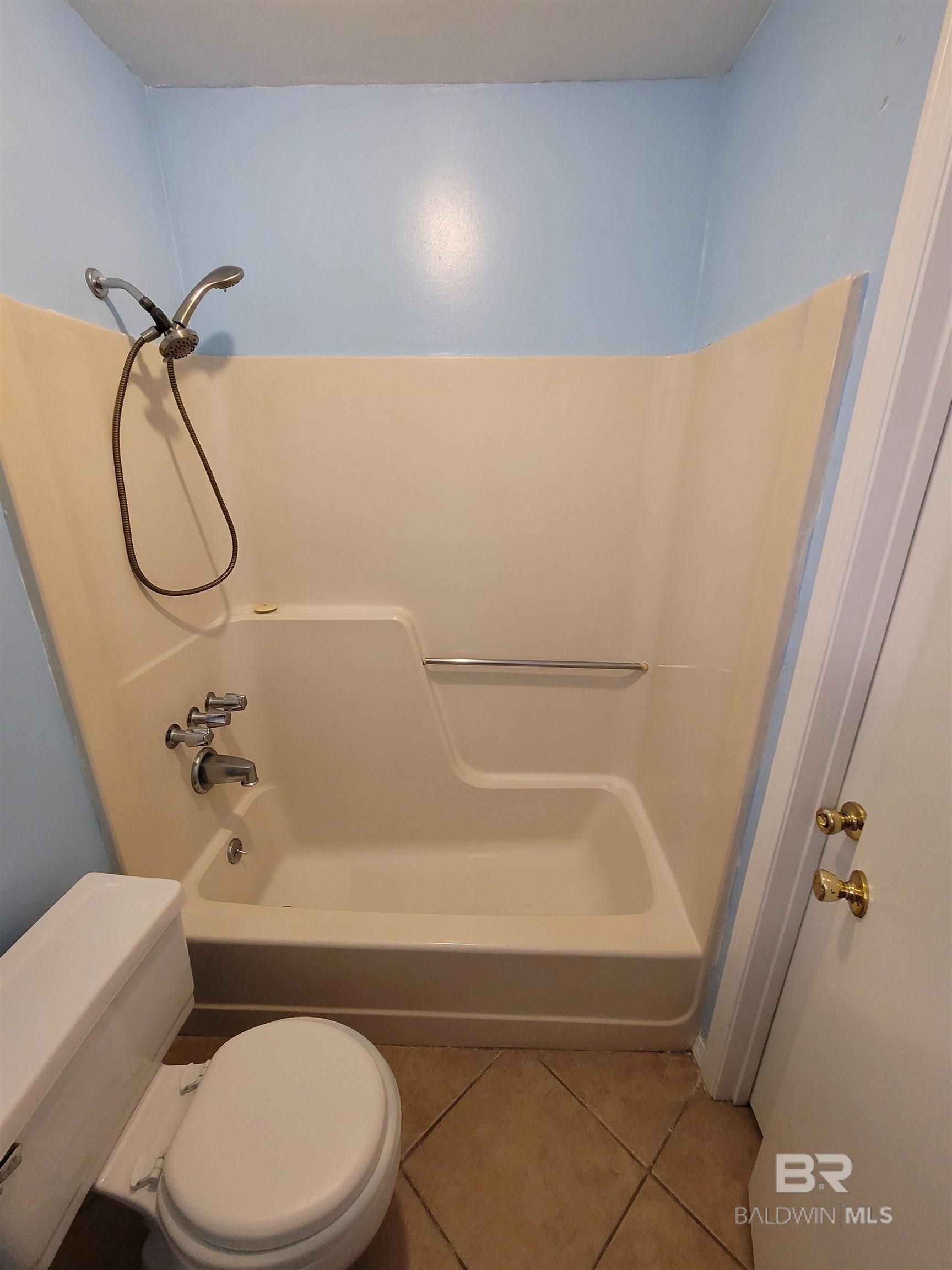 512 Lake Forest Boulevard UNIT 125g, Daphne, AL, 36526